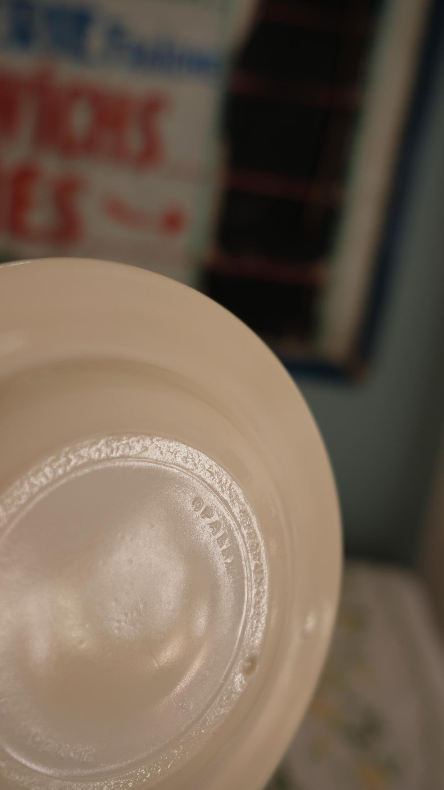 Cendrier appéritifs Noilly vintage en opalex