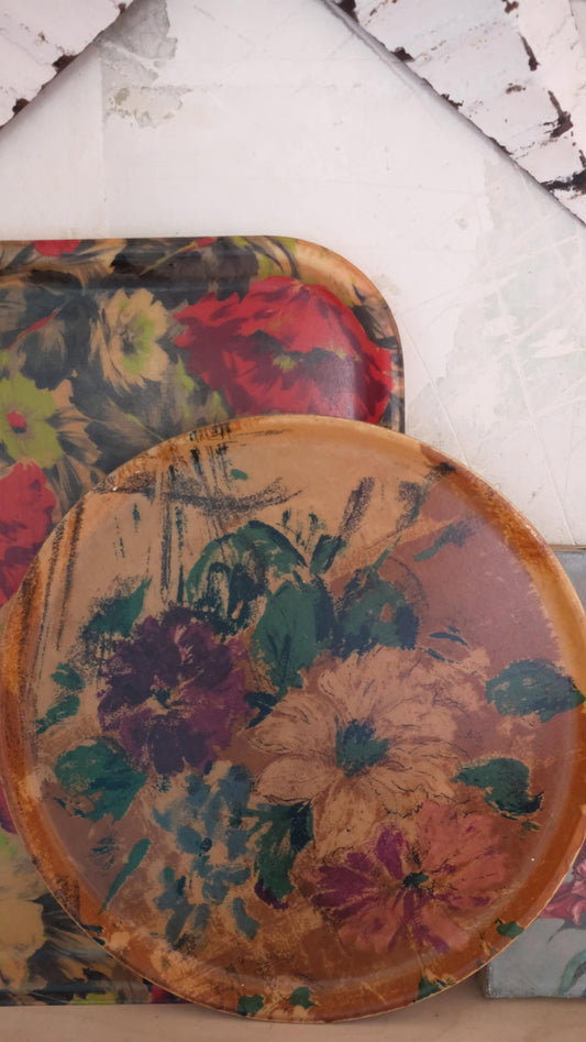 Plateau rond vintage en fibre de verre motif fleurs