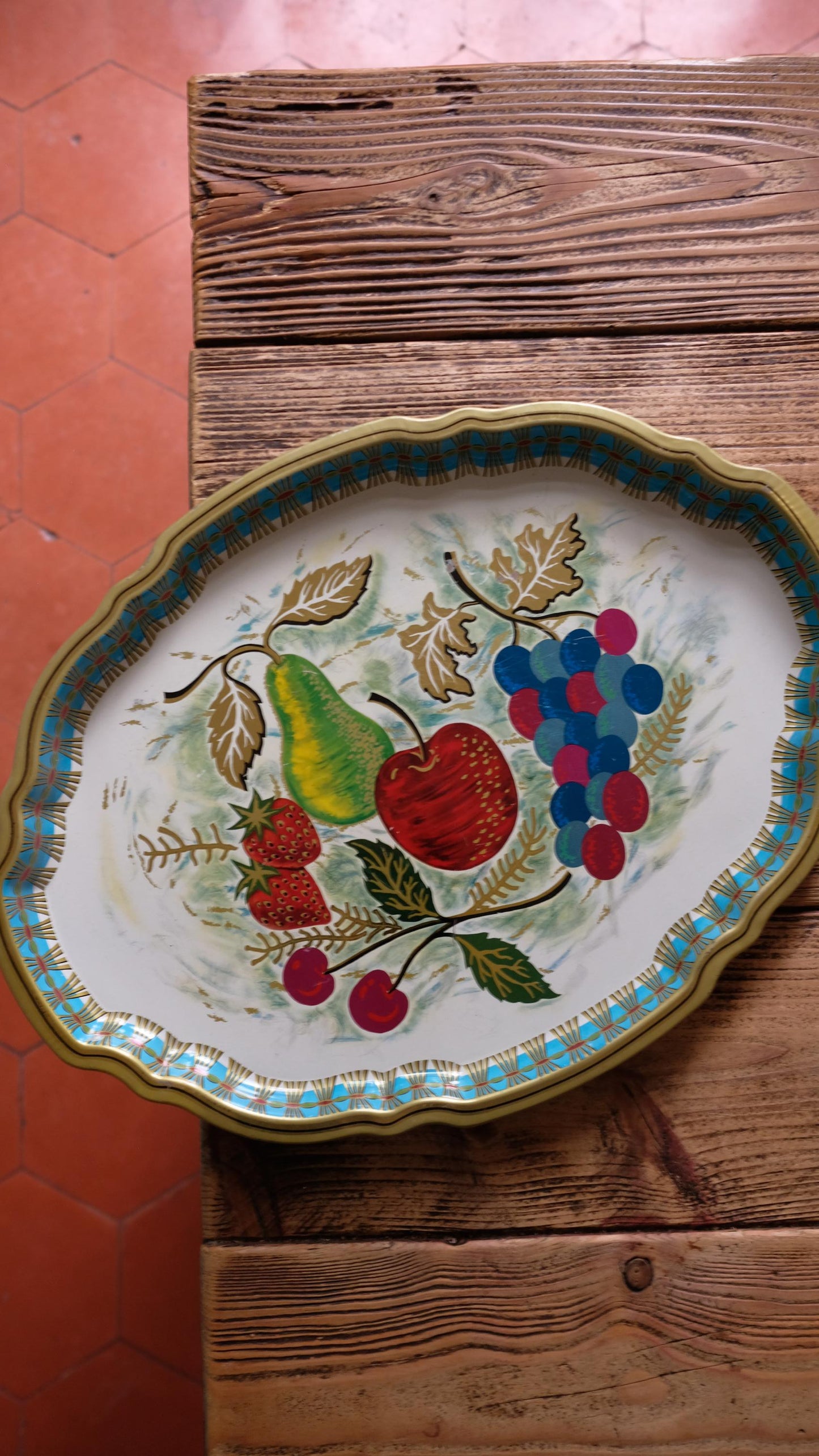 Plateau vintage en métal Baret ware made in England