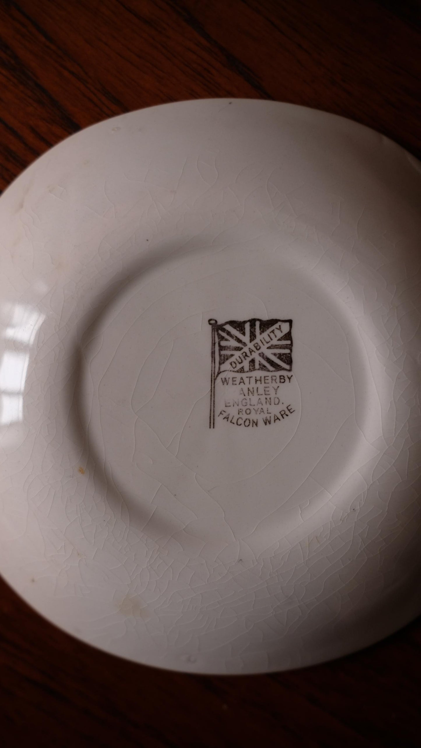Vide-poches/cendrier vintage touristique du Sussex Falcon ware en céramique
