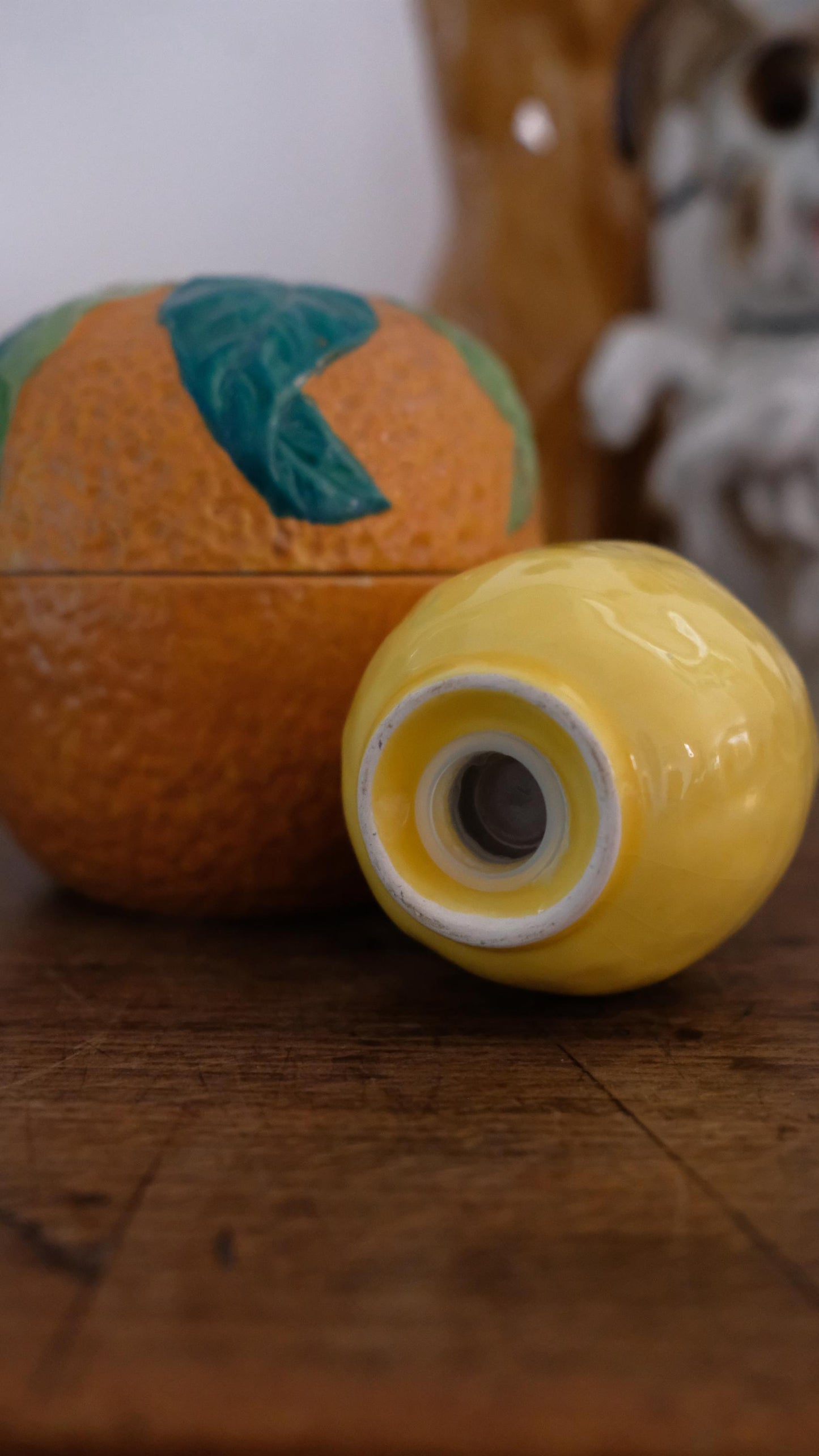 Salière vintage en céramique en forme de citrons