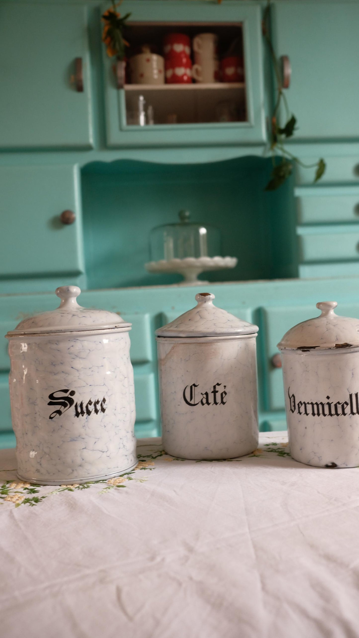 Lots de 3 pots de stockage vintage en tôle émaillée