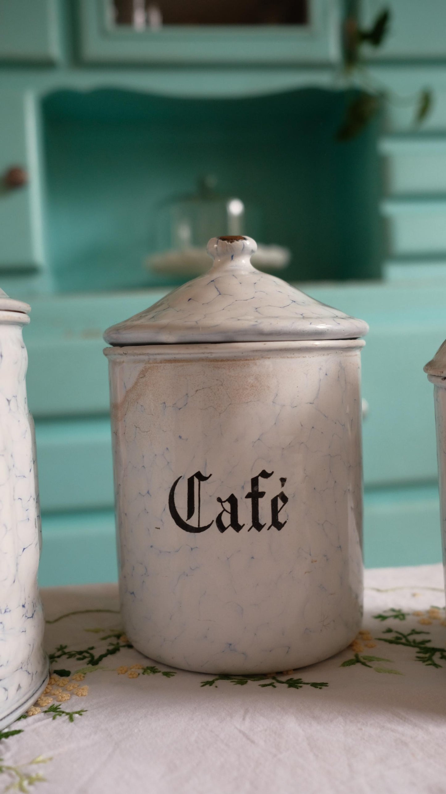 Lots de 3 pots de stockage vintage en tôle émaillée