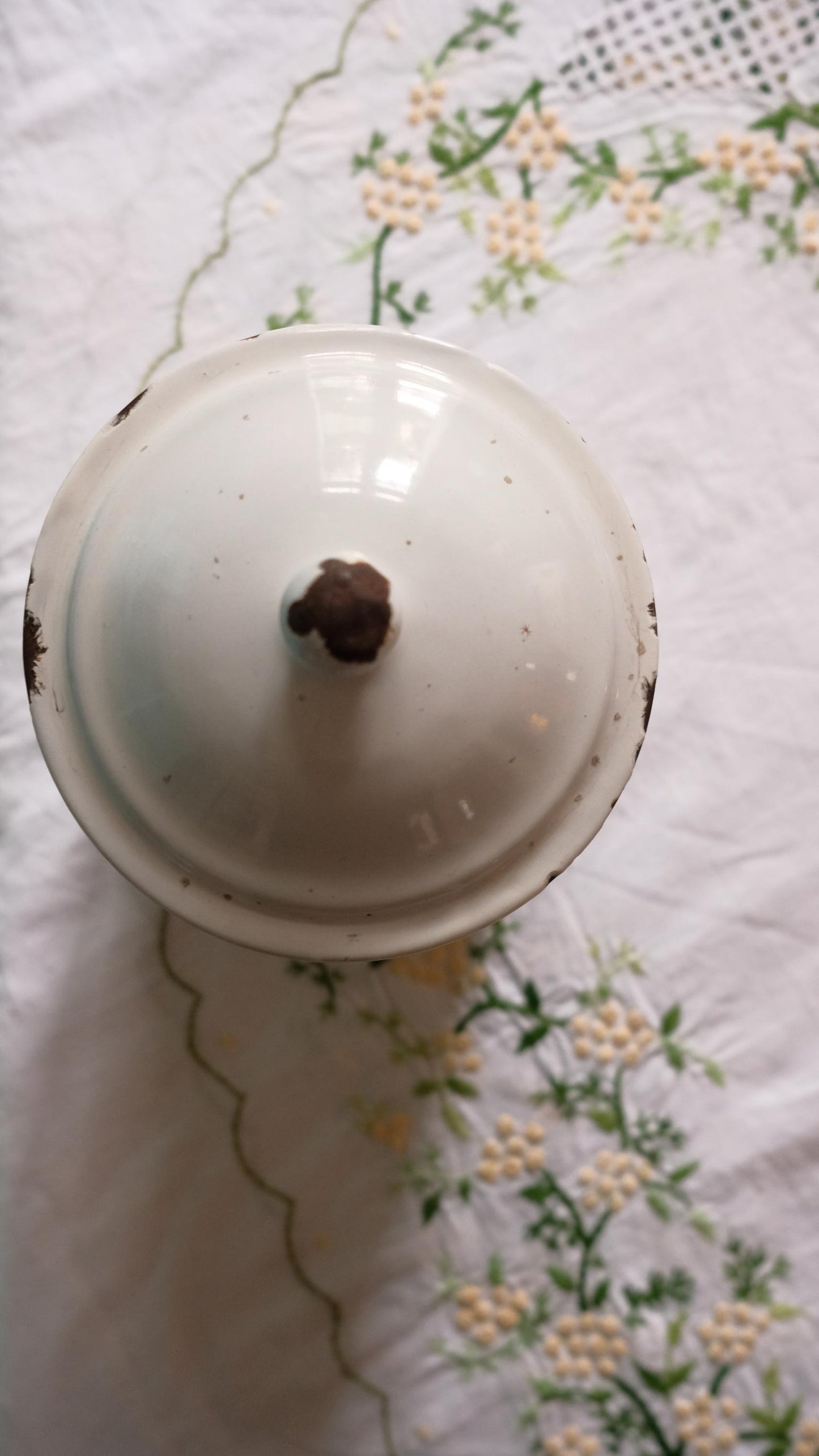 Pot pâtes vintage en tôle émaillée