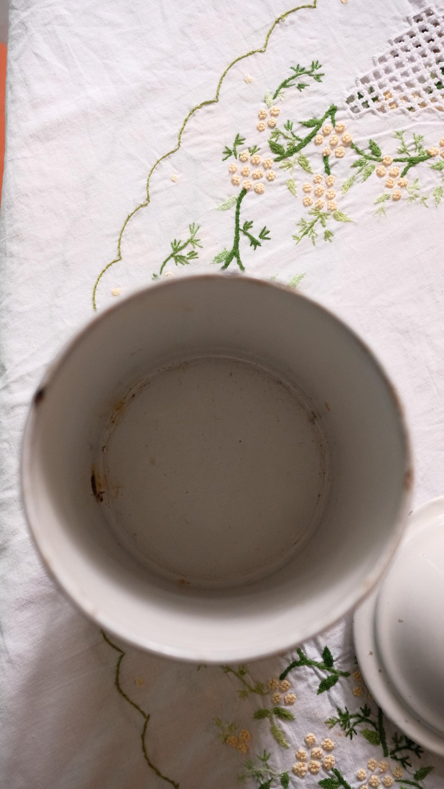 Pot pâtes vintage en tôle émaillée