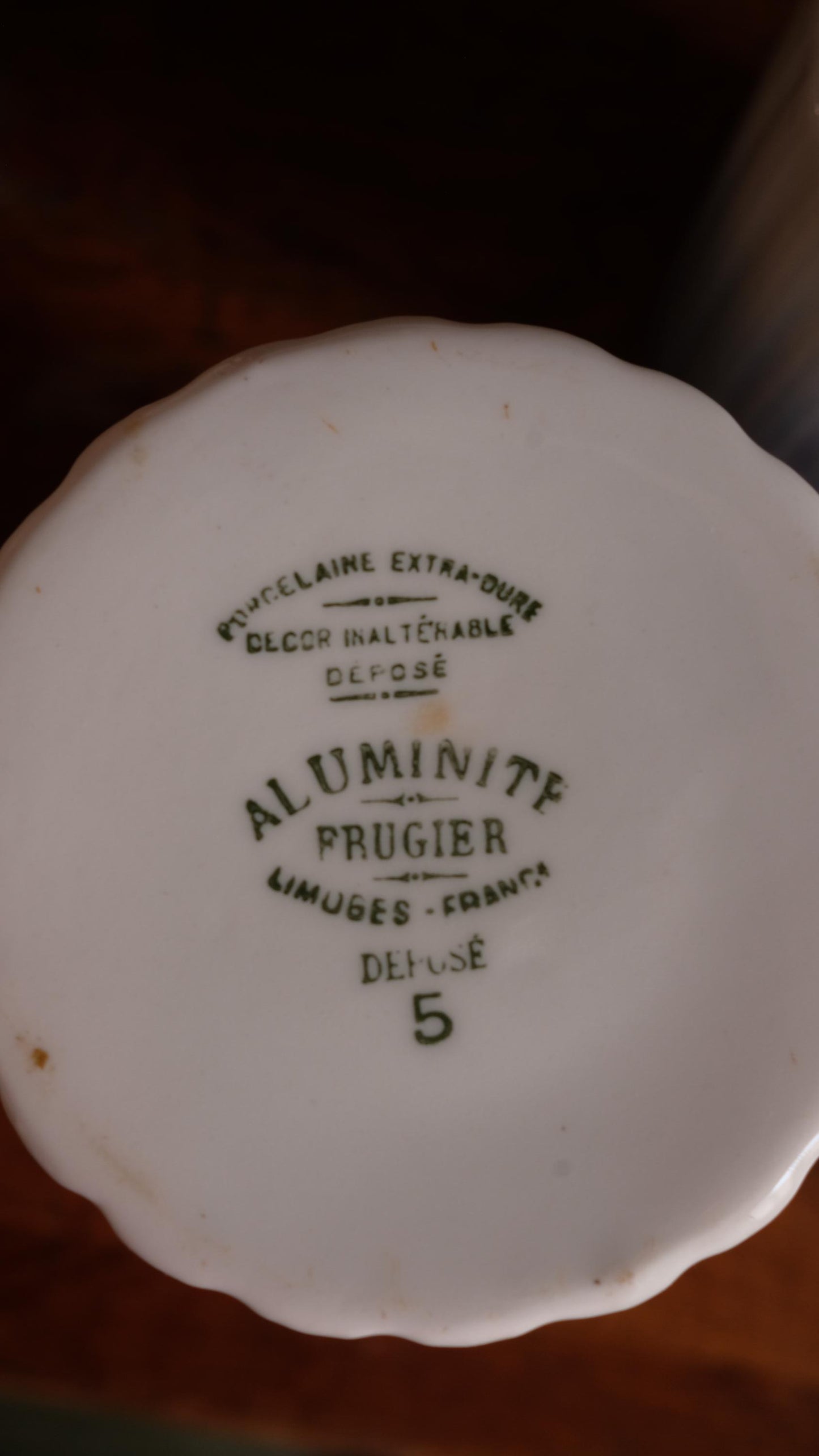 Lot de trois pots de stockage vintage en aluminite Prugier