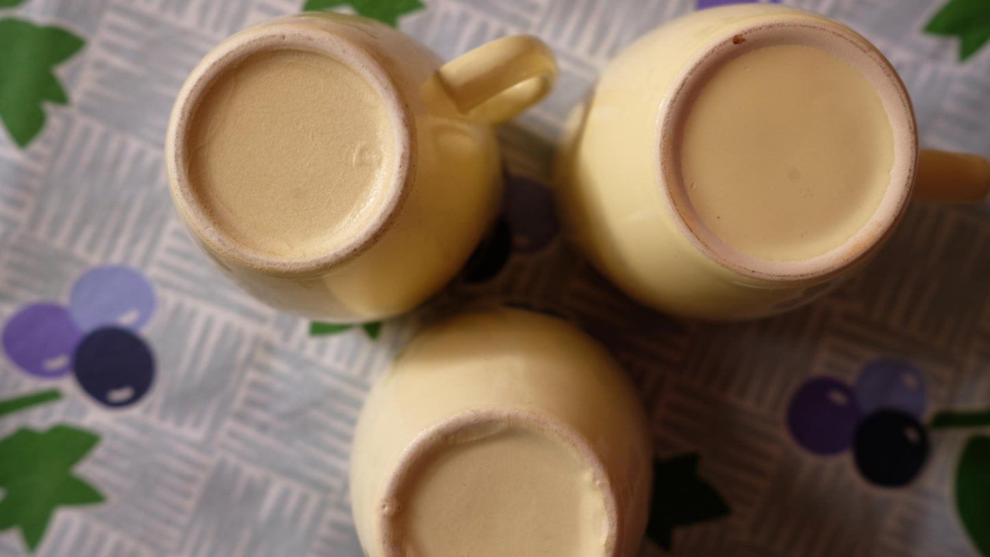 Lot de trois mugs publicitaires bouillons Oxo vintage