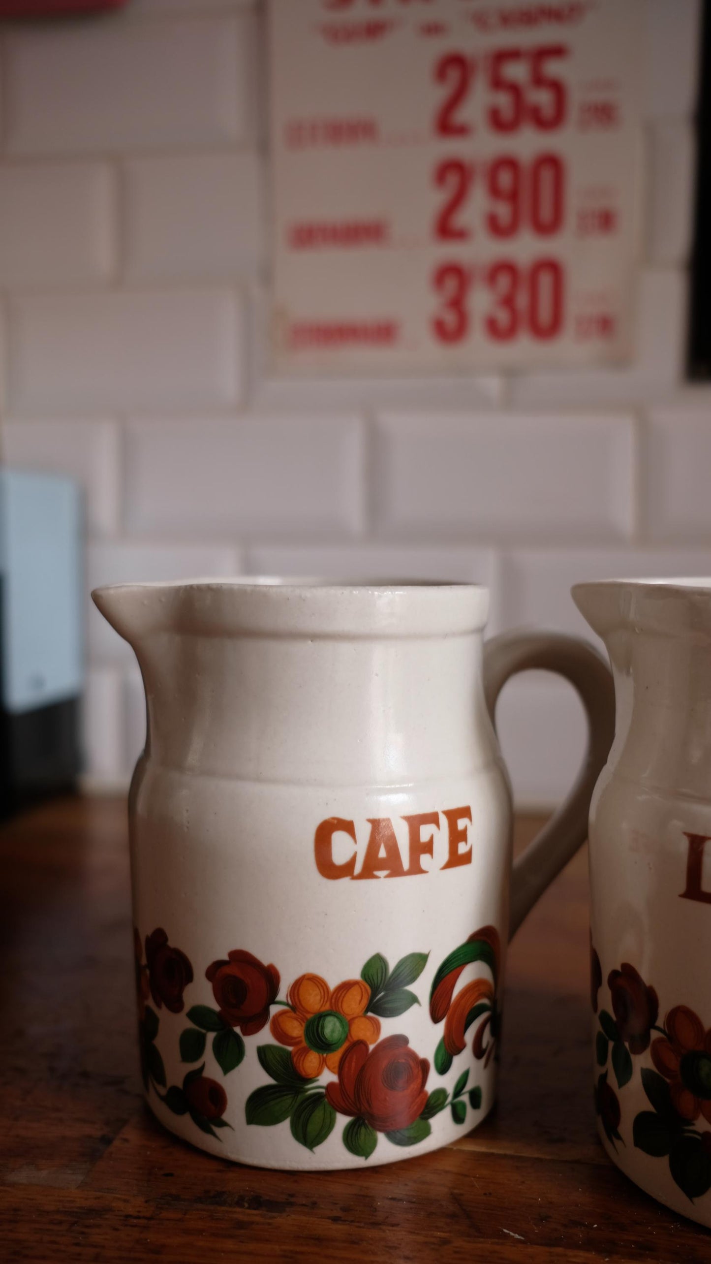 Lot de deux Pichets vintage en grès Digoin