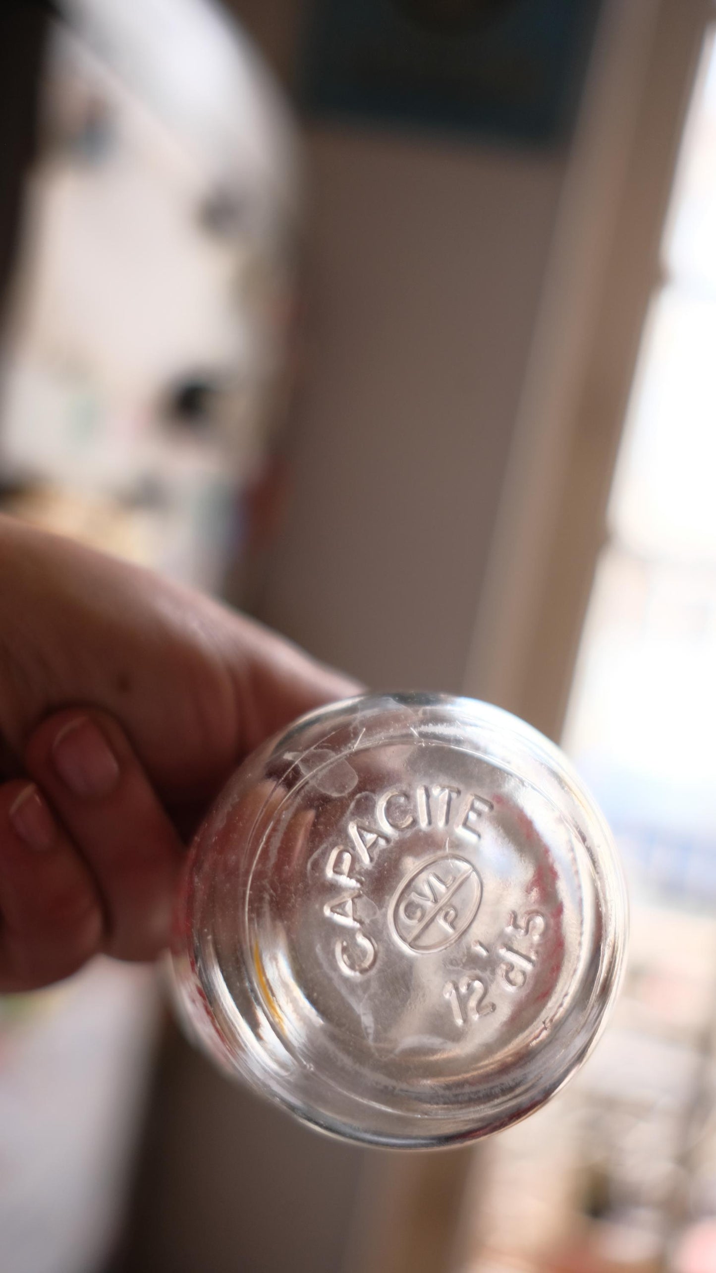 Lot de trois pots de yahourt vintage en verre