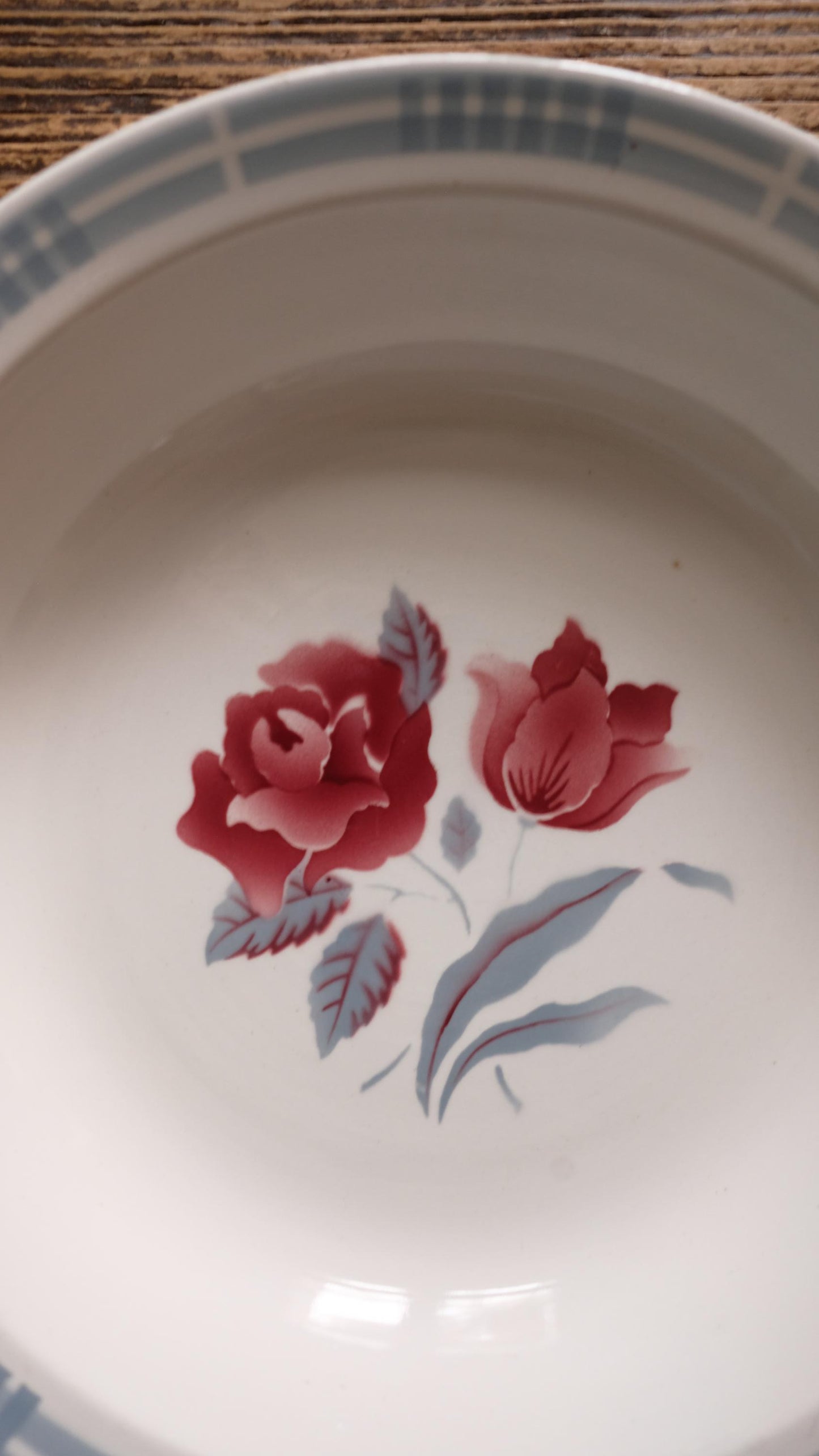 Plat creux Digoin modèle Troyes