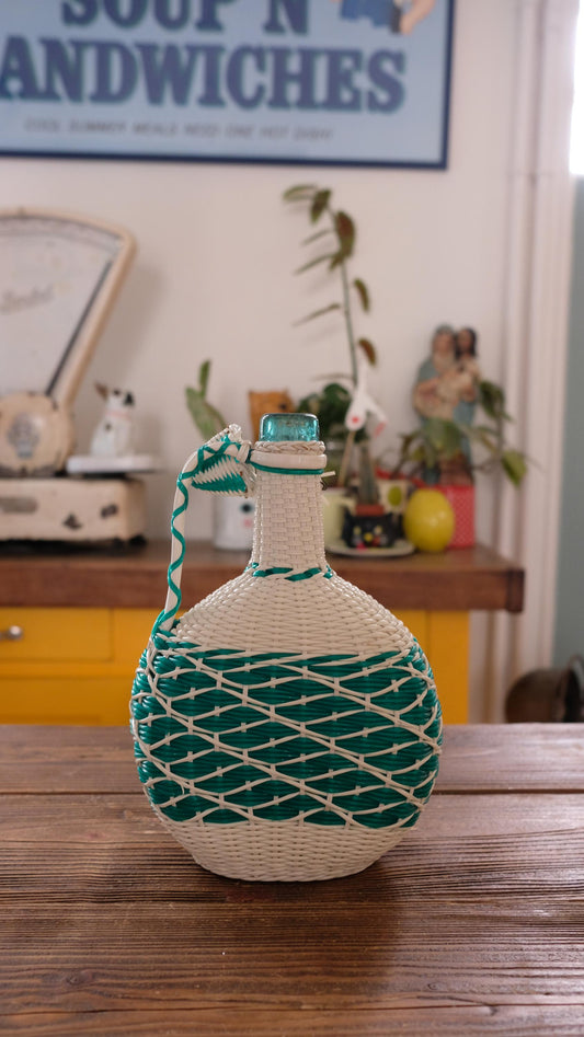 Bouteille en scoubidou