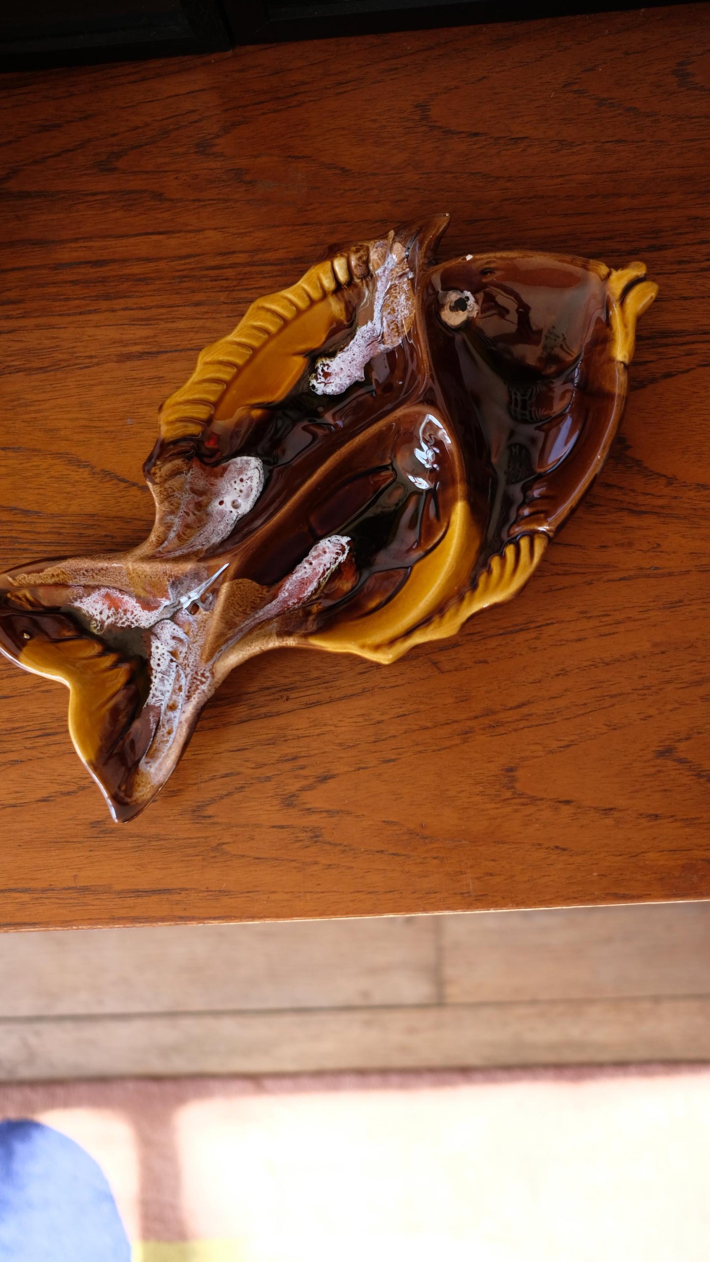 Plat à apéritifs Vallauris vintage en forme de poisson