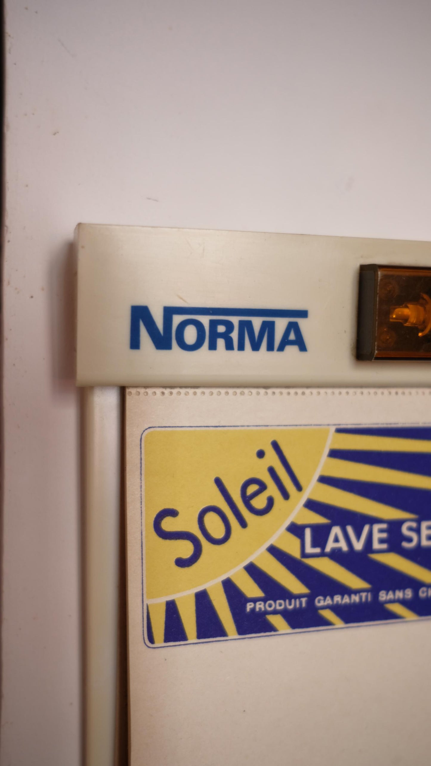 Porte calepin publicitaire vintage en plastique