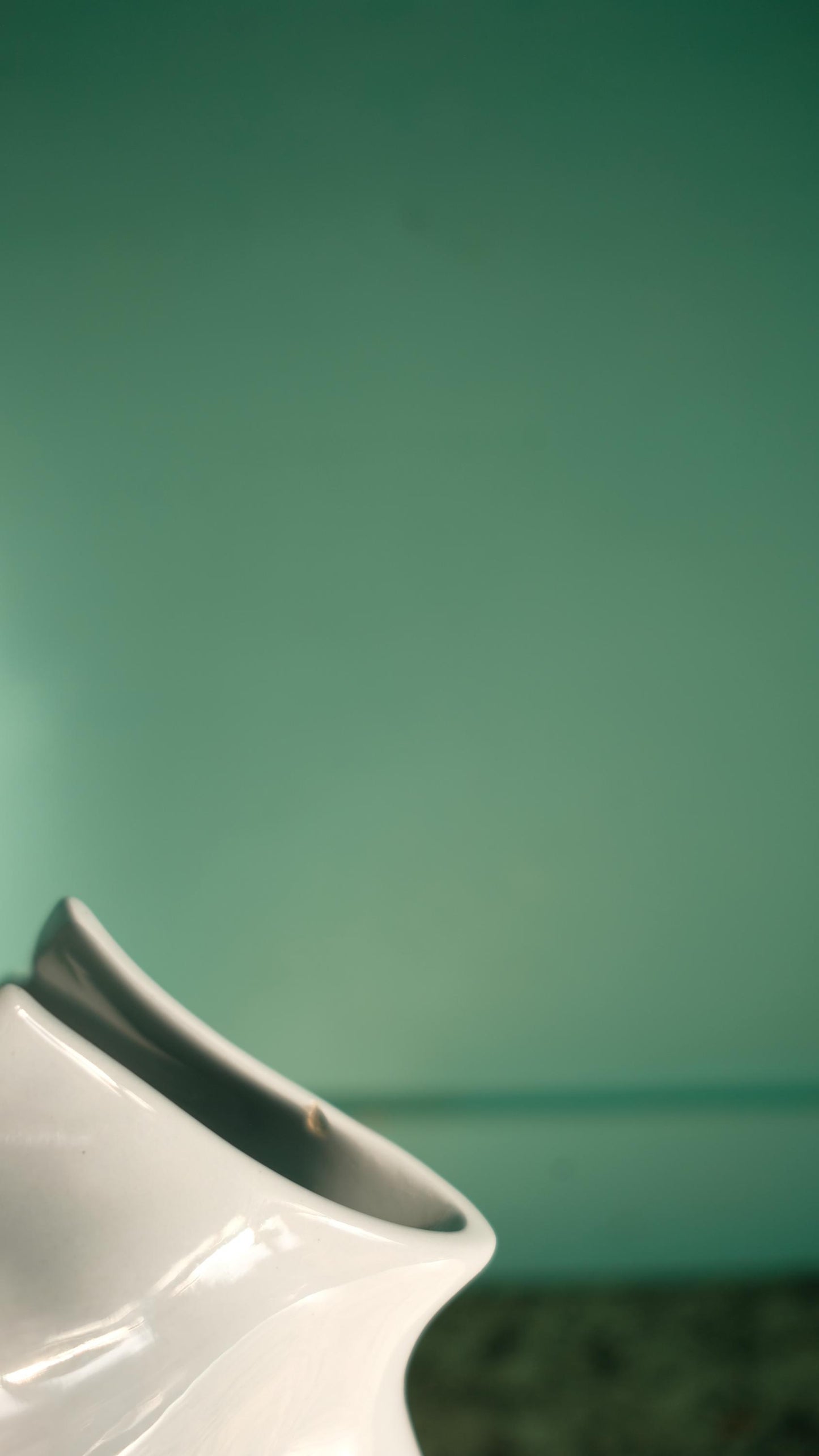 Pichet publicitaire Marie Brizard vintage Digoin Sarreguemines
