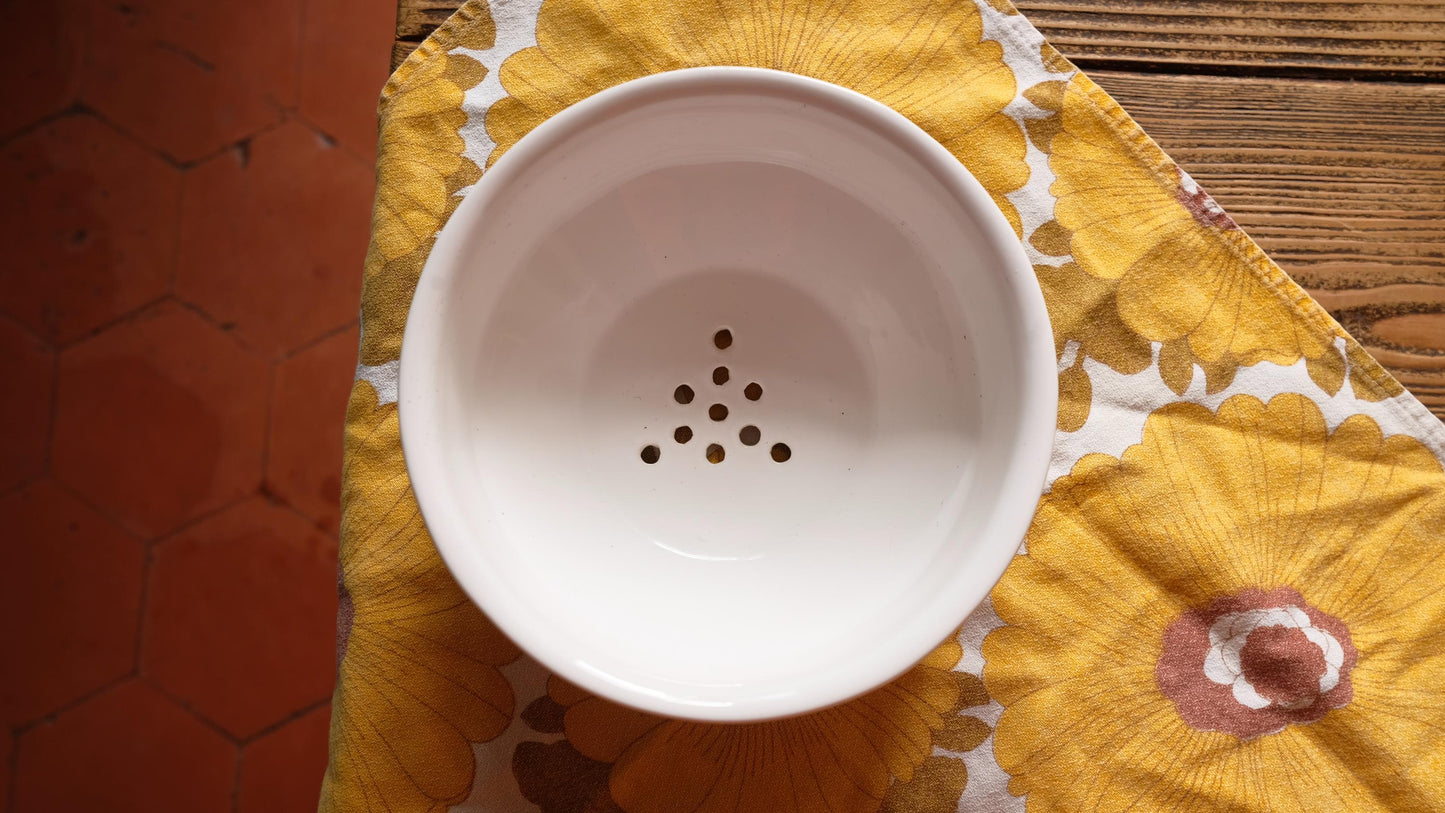 Egouttoir à fruits vintage en céramique