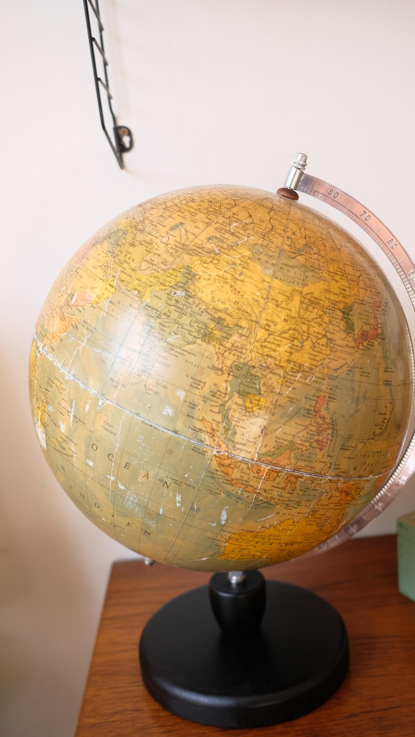 Grand globe terrestre vintage deRath