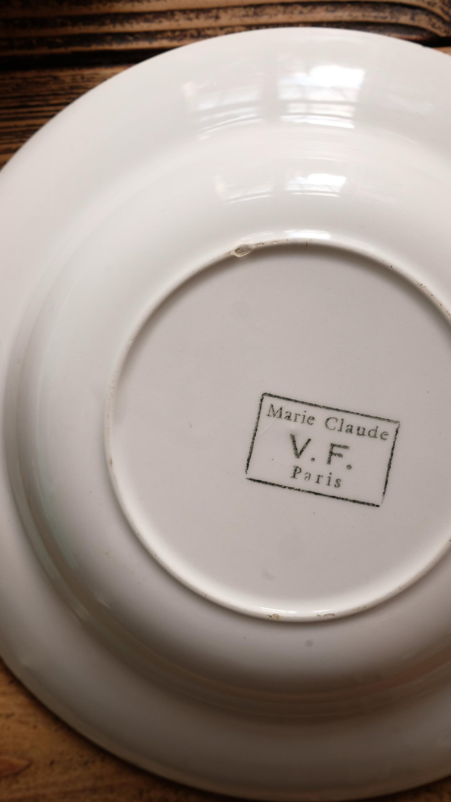 Lot de trois assiettes creuses vintage Gien Marie Claude, style Starbust