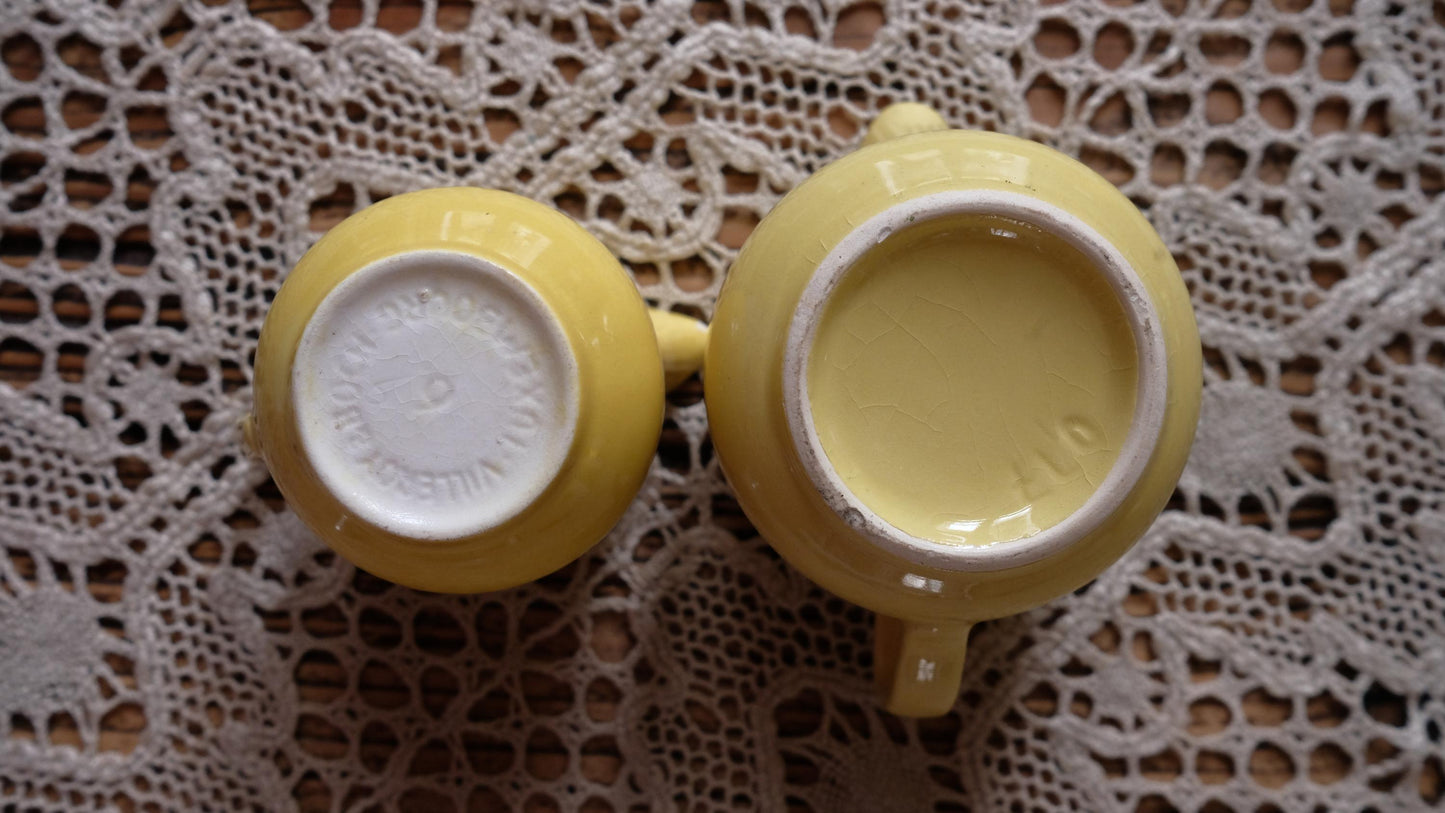 Lot de deux petits pots à lait vintage