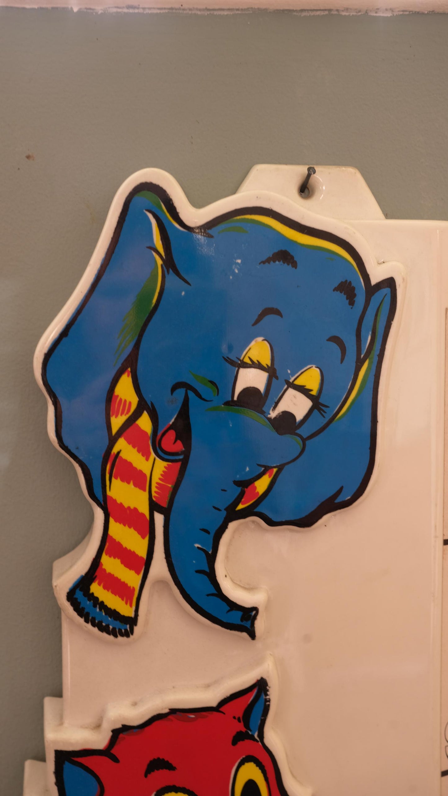 Toise vintage en plastique