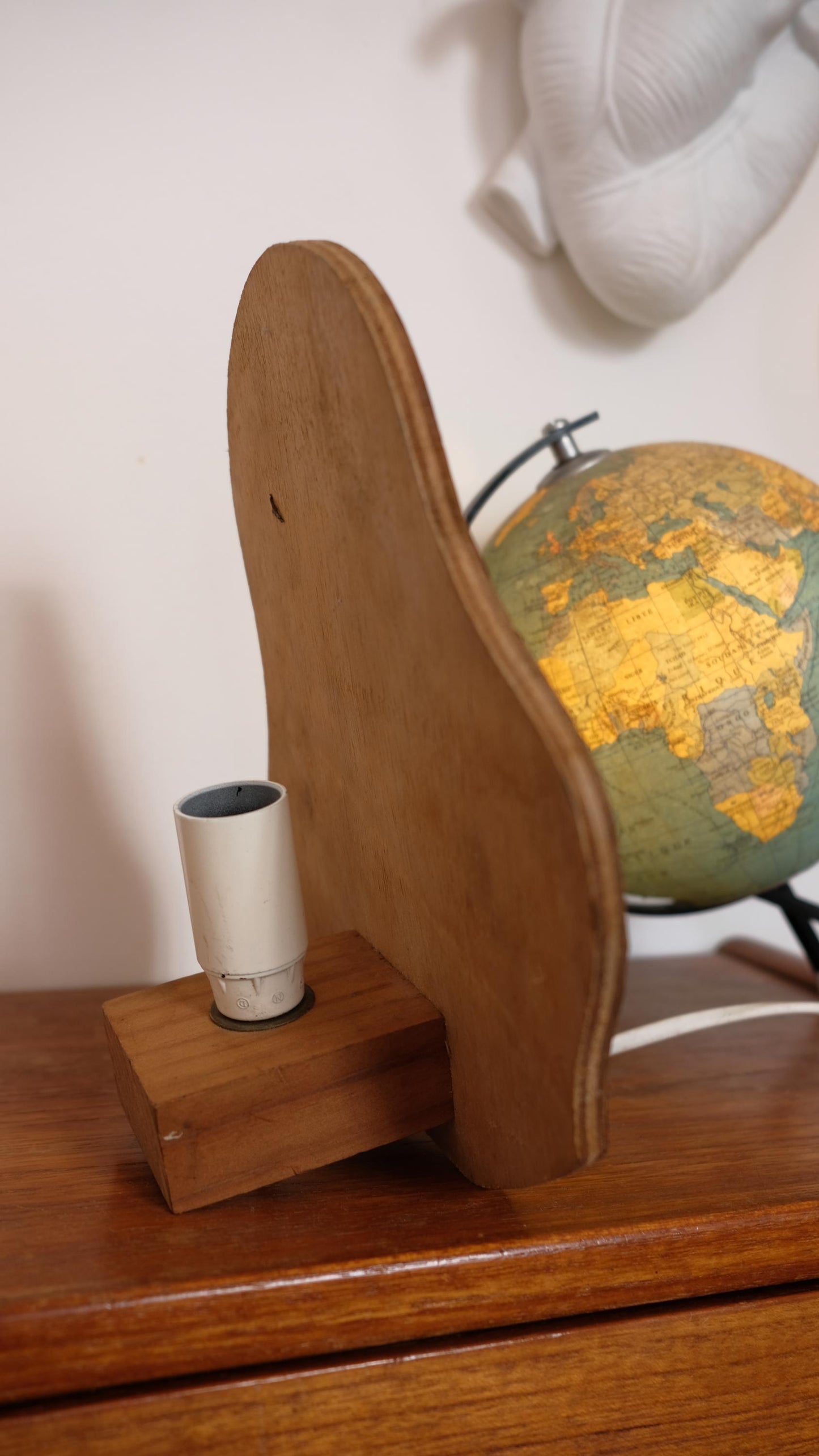 Lampe/applique en bois illustrée par Dick Bruna