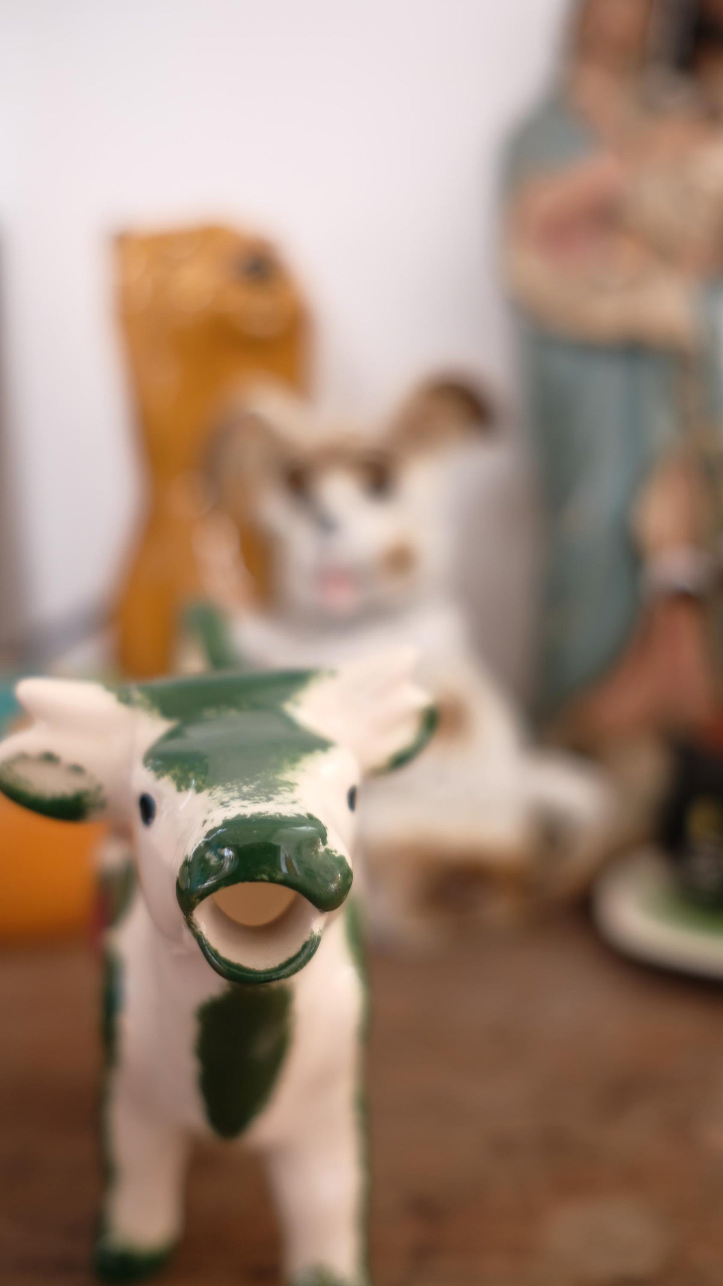 Crémier vache en faïence de Desvres vintage
