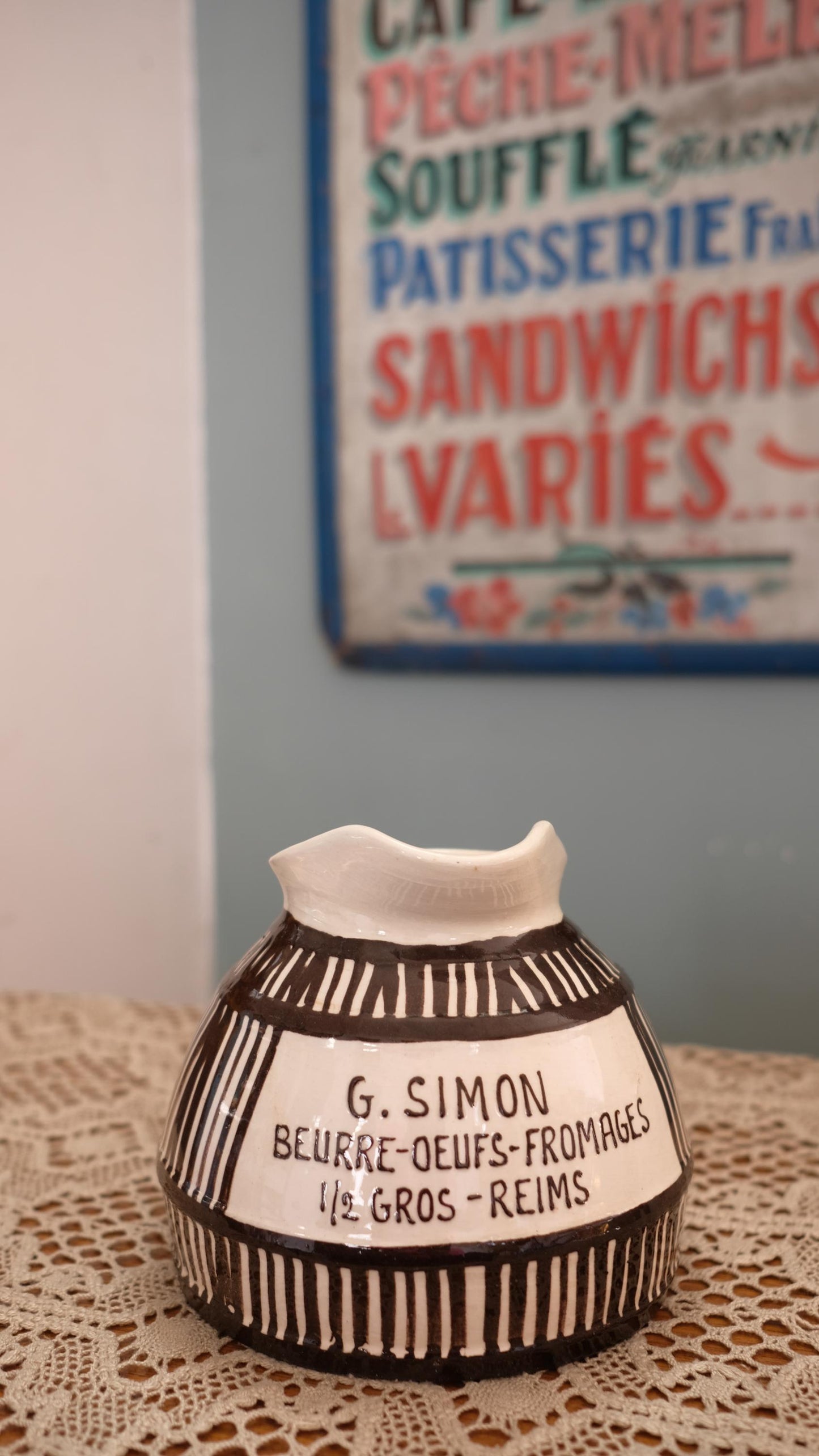 PIchet en grès vernissé publicitaire vintage