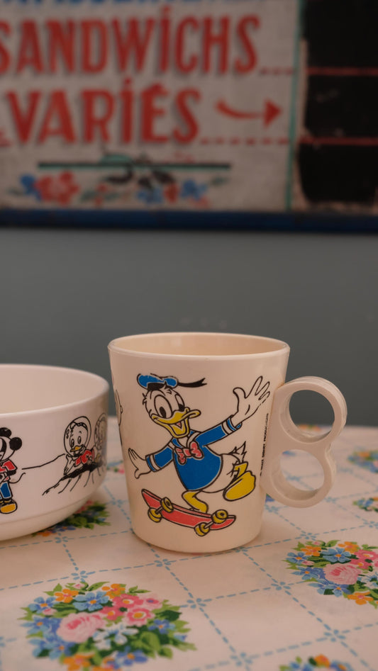 Ensemble de vaisselle vintage Disney en mélaminé