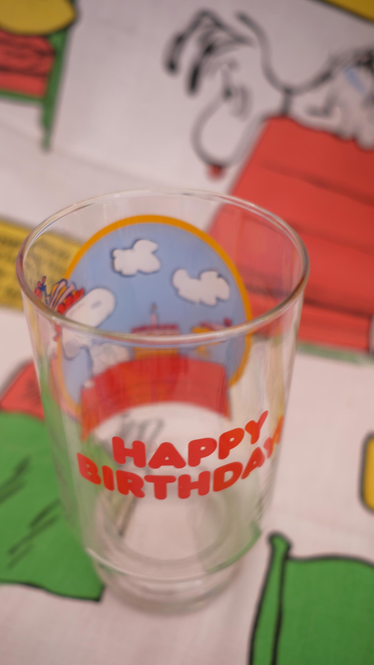 Grand verre happy birthday Snoopy vintage