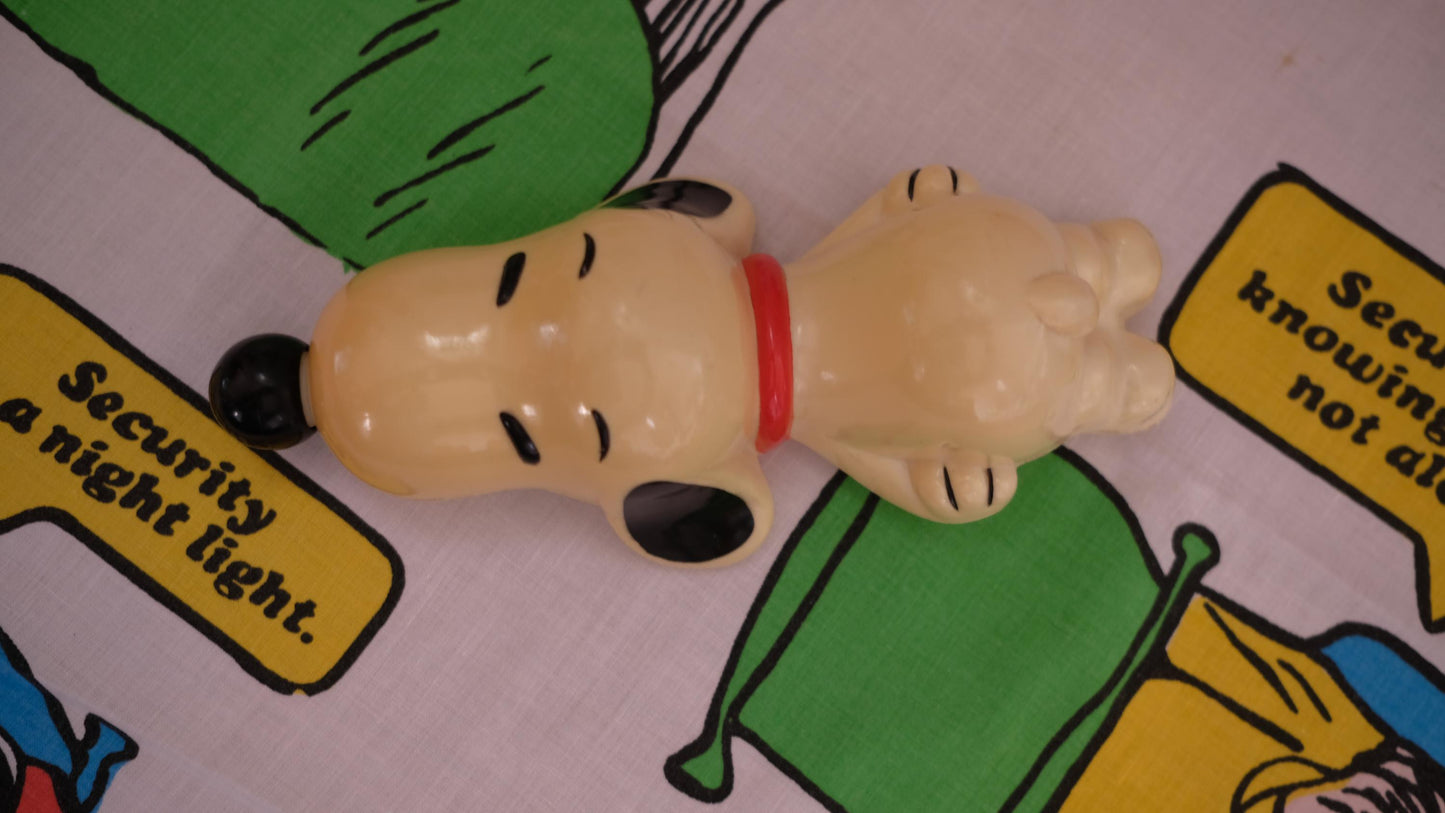Bouteille de shampoing snoopy vintage