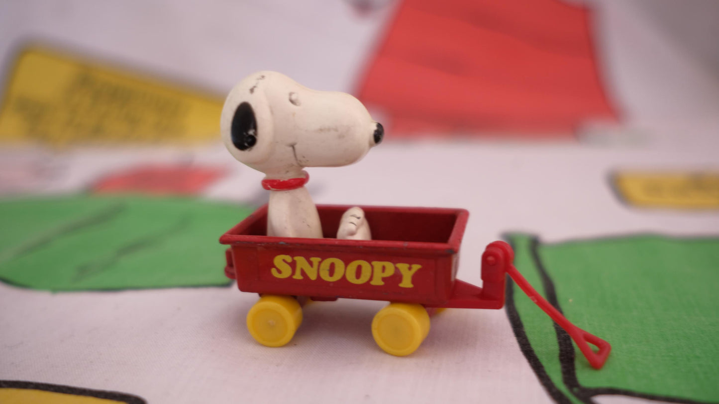 Snoopy vintage dans son chariot, aviva toys