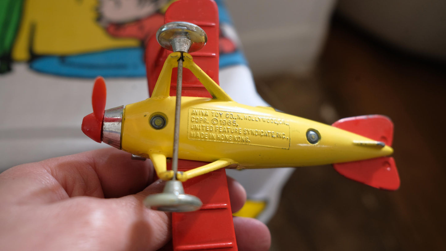 Snoopy red baron et son avion, aviva toys vintage