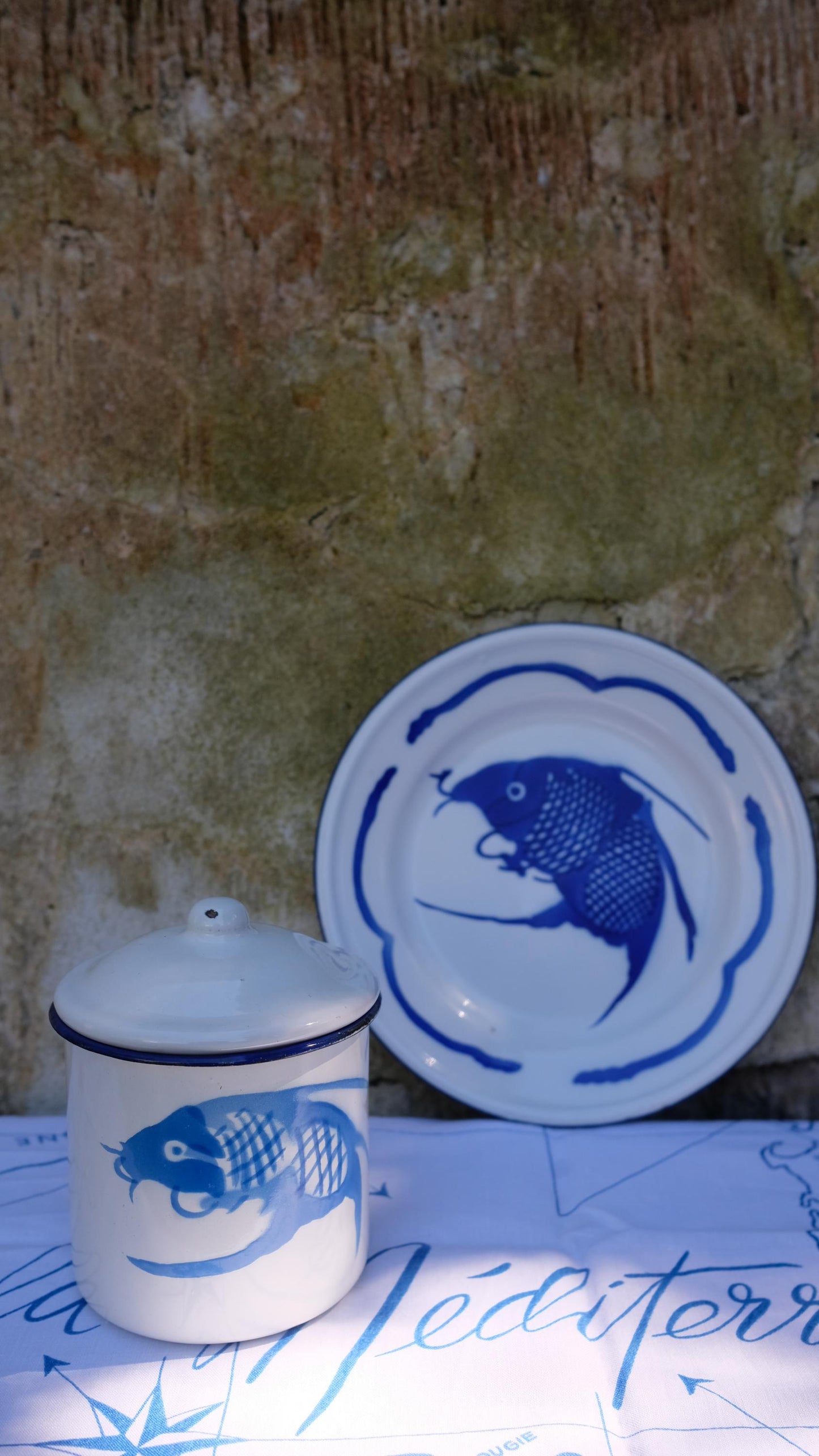 Ensemble en tôle émaillée motif poisson