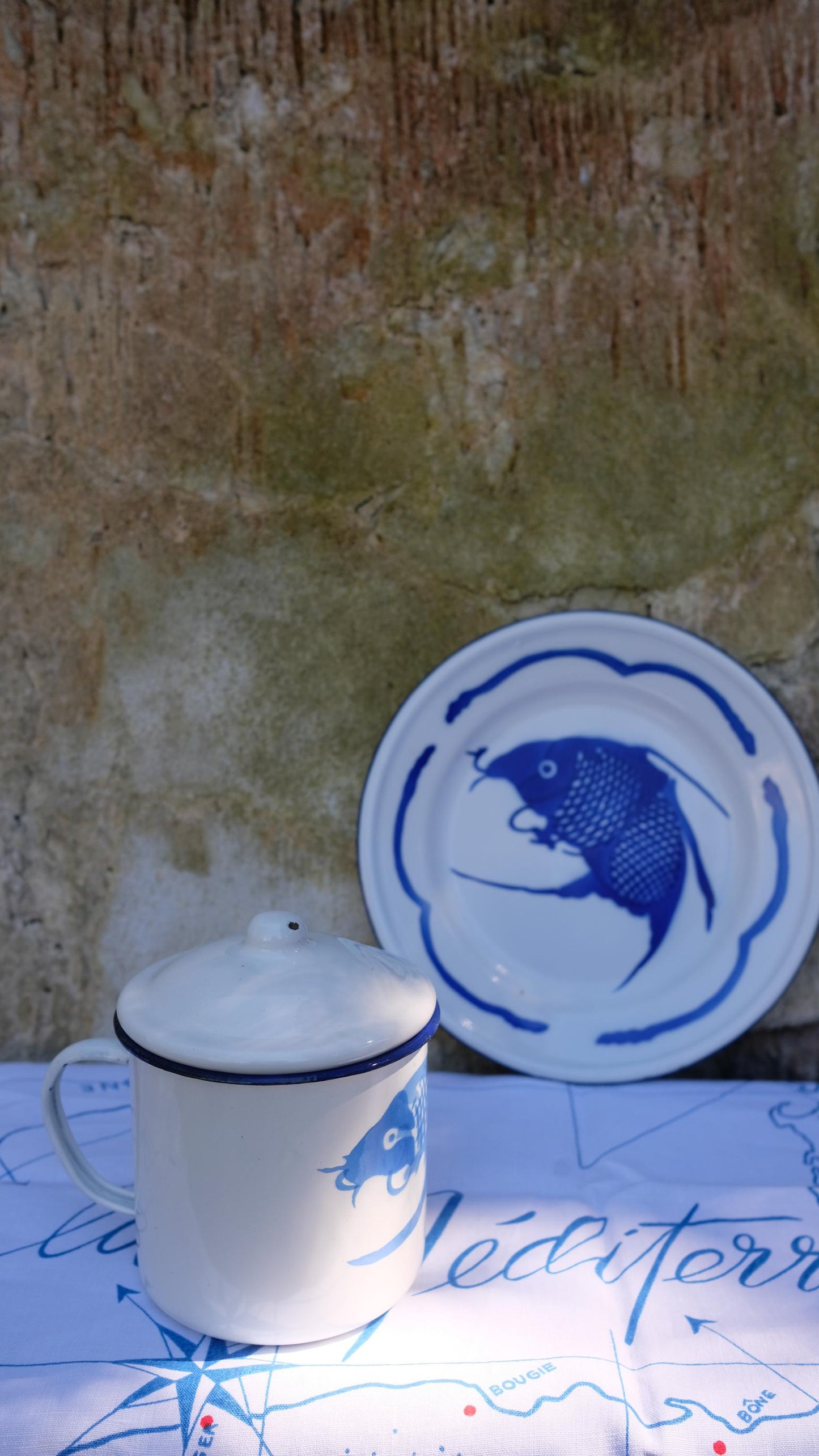 Ensemble en tôle émaillée motif poisson