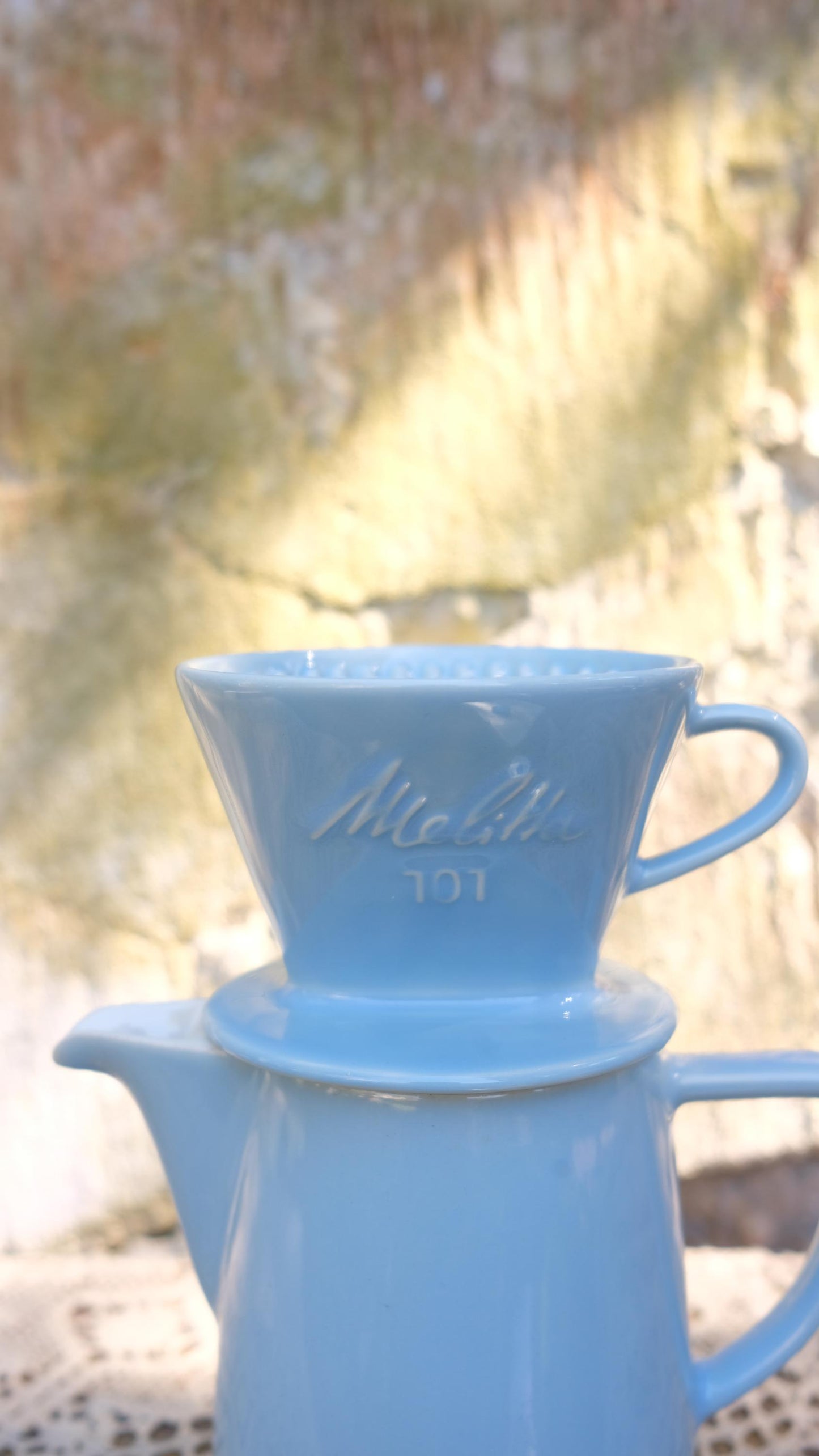 Verseuse Mellita avec son porte filtre vintage format 101