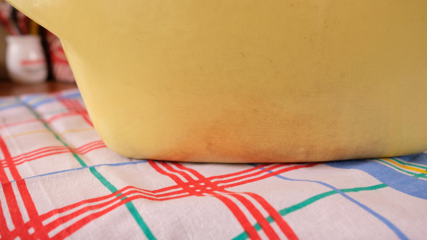 Cocotte en fonte le creuset vintage désigné par Raymond Loewy