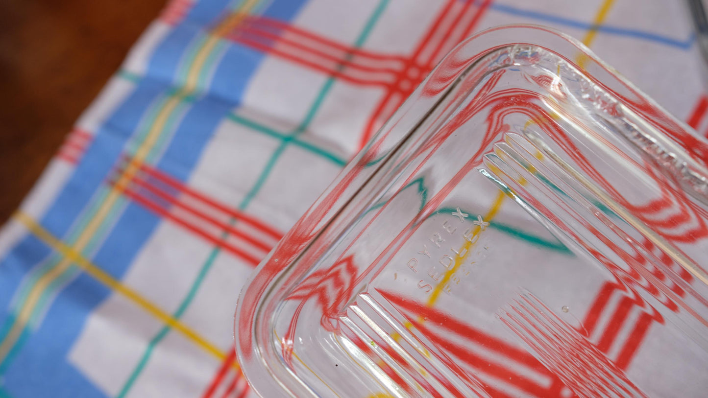 Beurrier pyrex vintage made in France