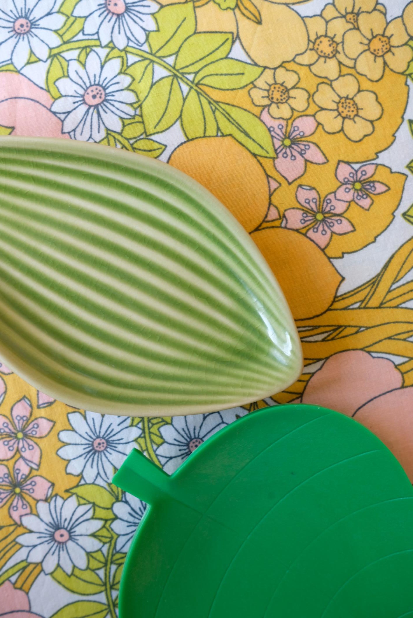 Vide-poches en forme de feuilles