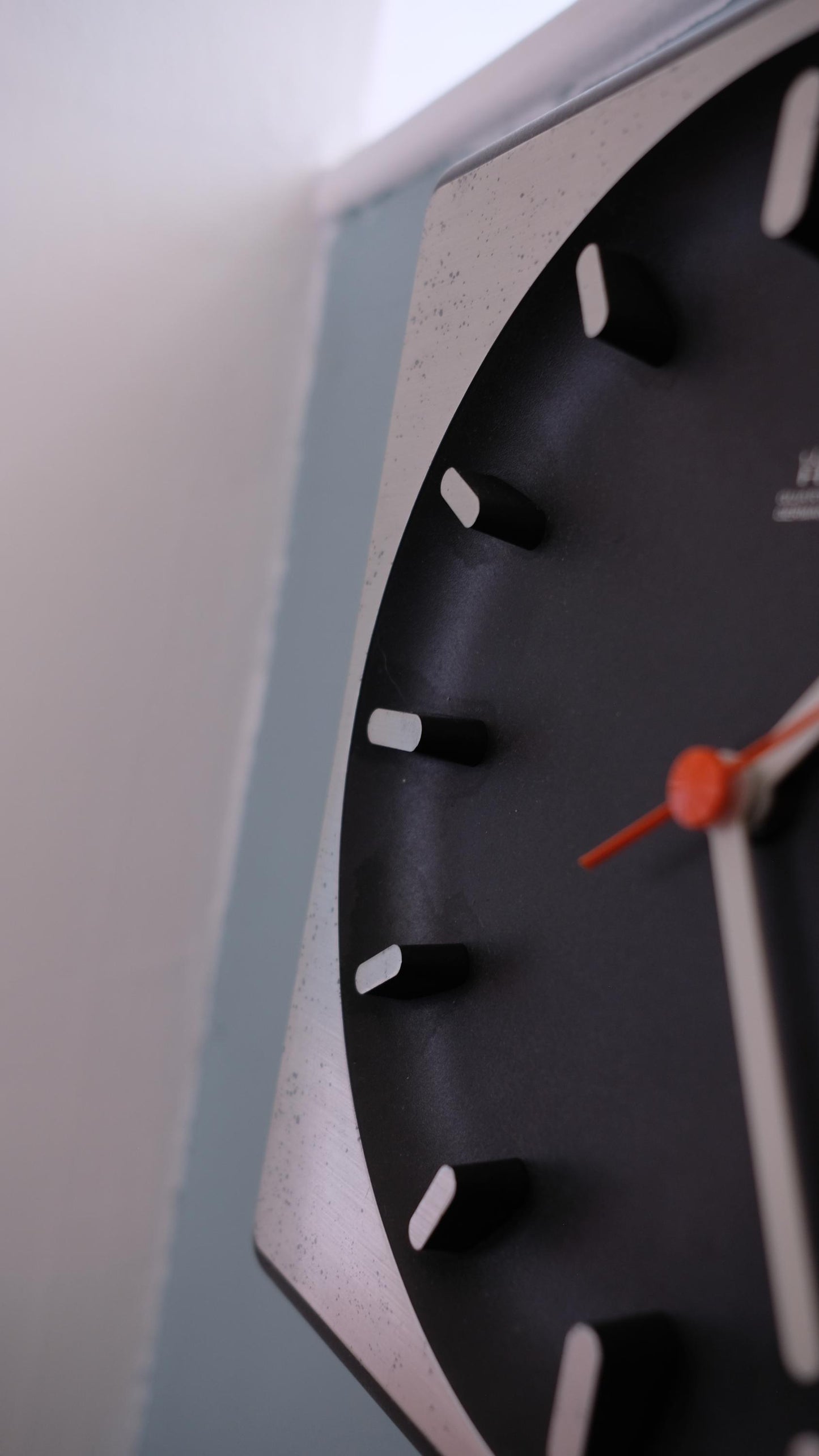 Horloge murale Aachen germany design vintage