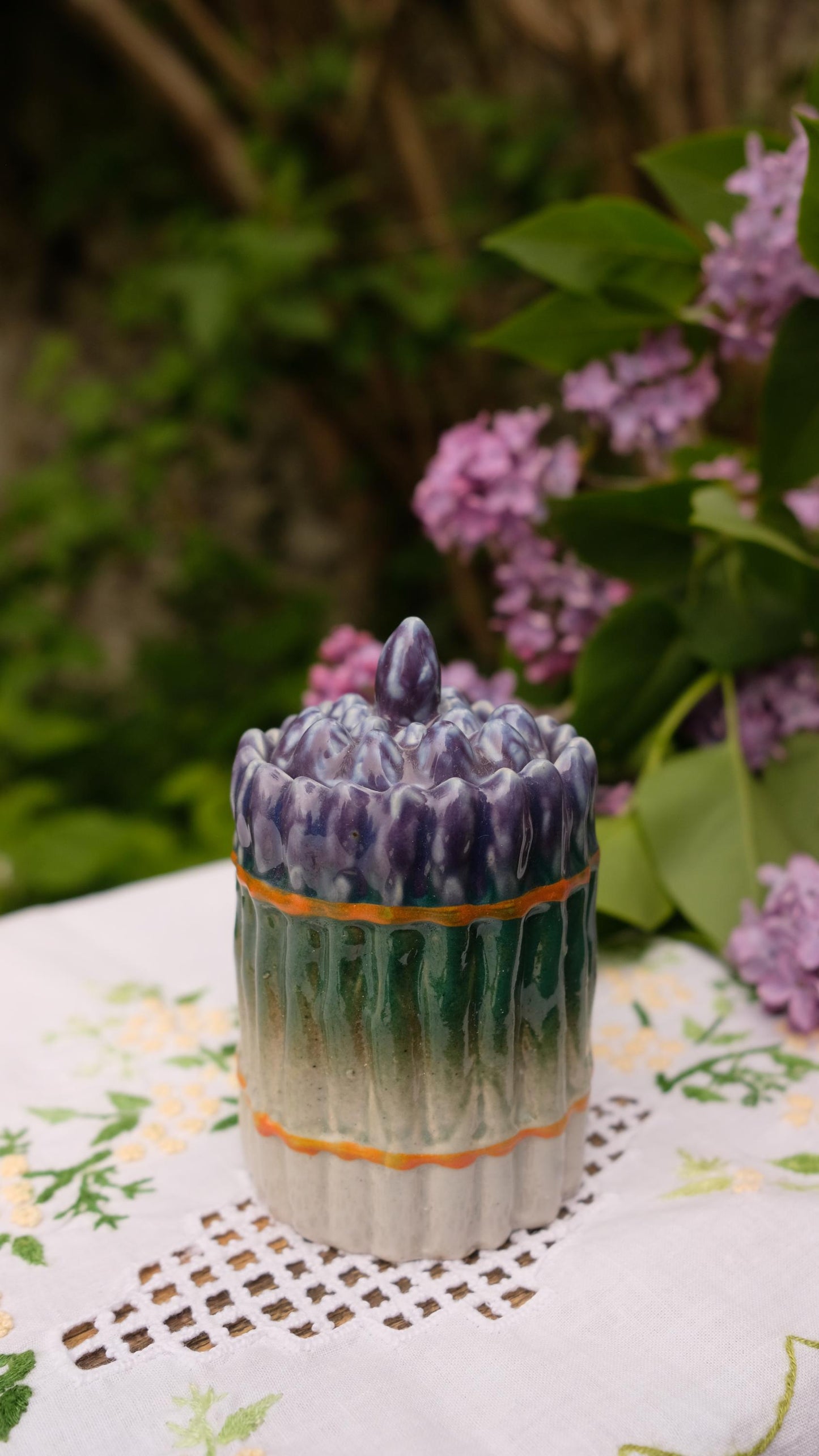 Moutardier en barbotine asperges vintage
