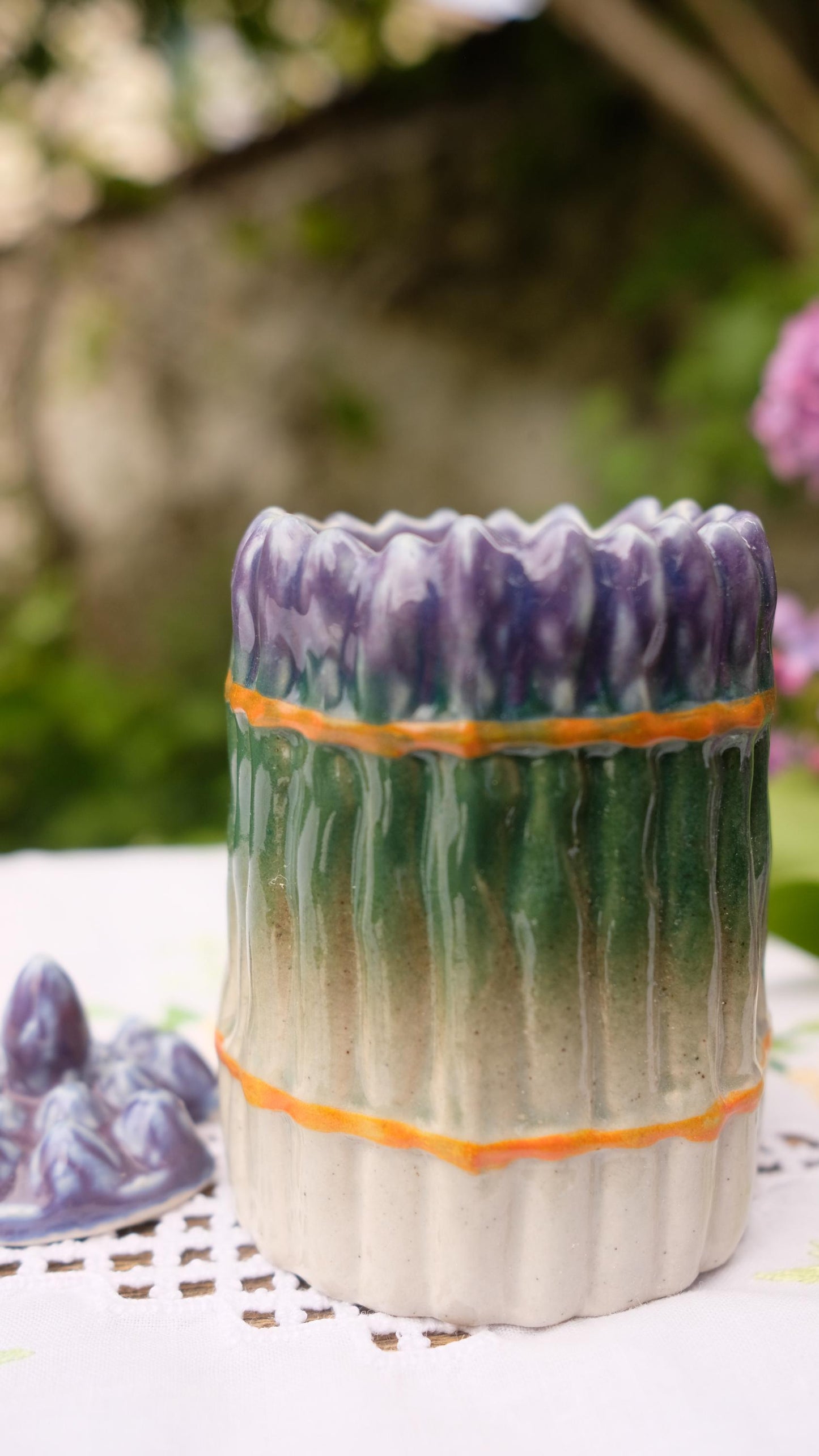 Moutardier en barbotine asperges vintage