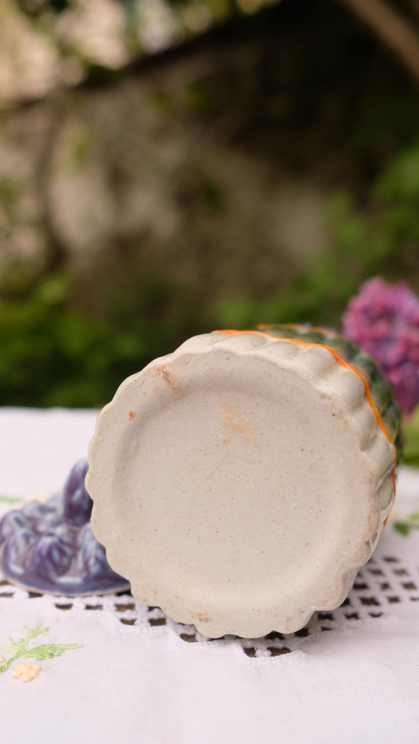 Moutardier en barbotine asperges vintage