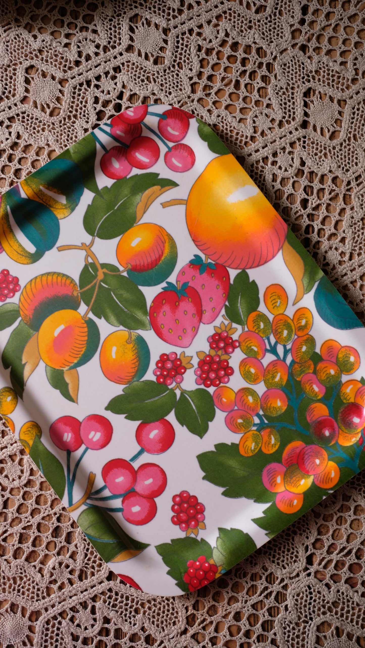 Plateau vintage en mélaminé motif fruits