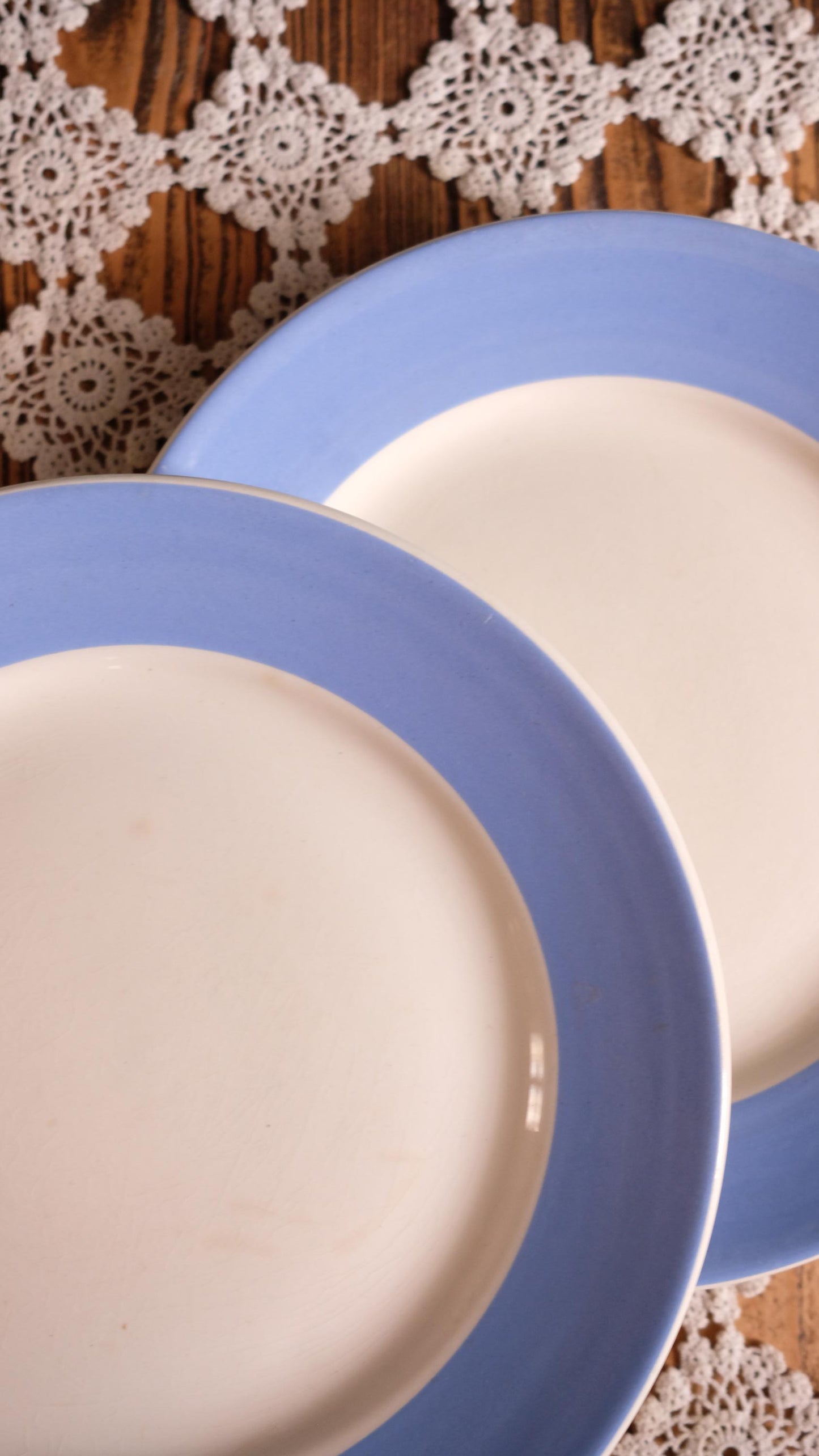 Lot de trois assiettes vintage