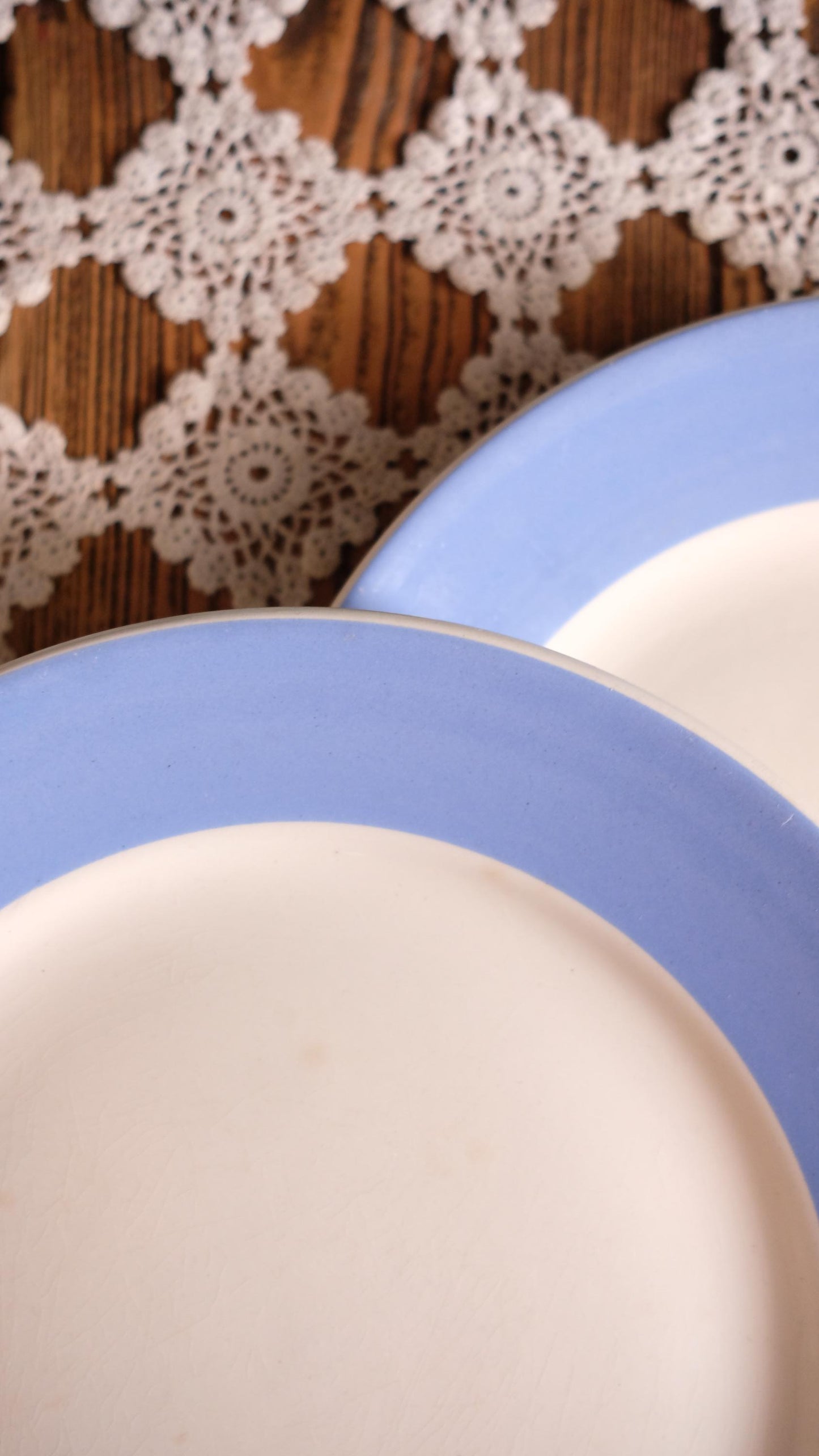Lot de trois assiettes vintage