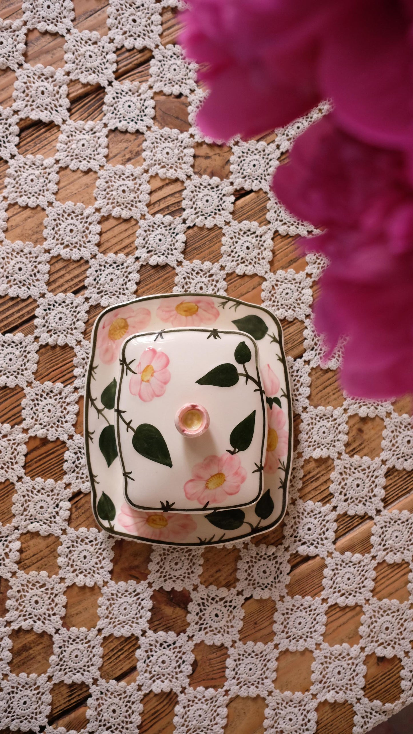 Beurrier Villeroy&Boch vintage modèle wild flowers