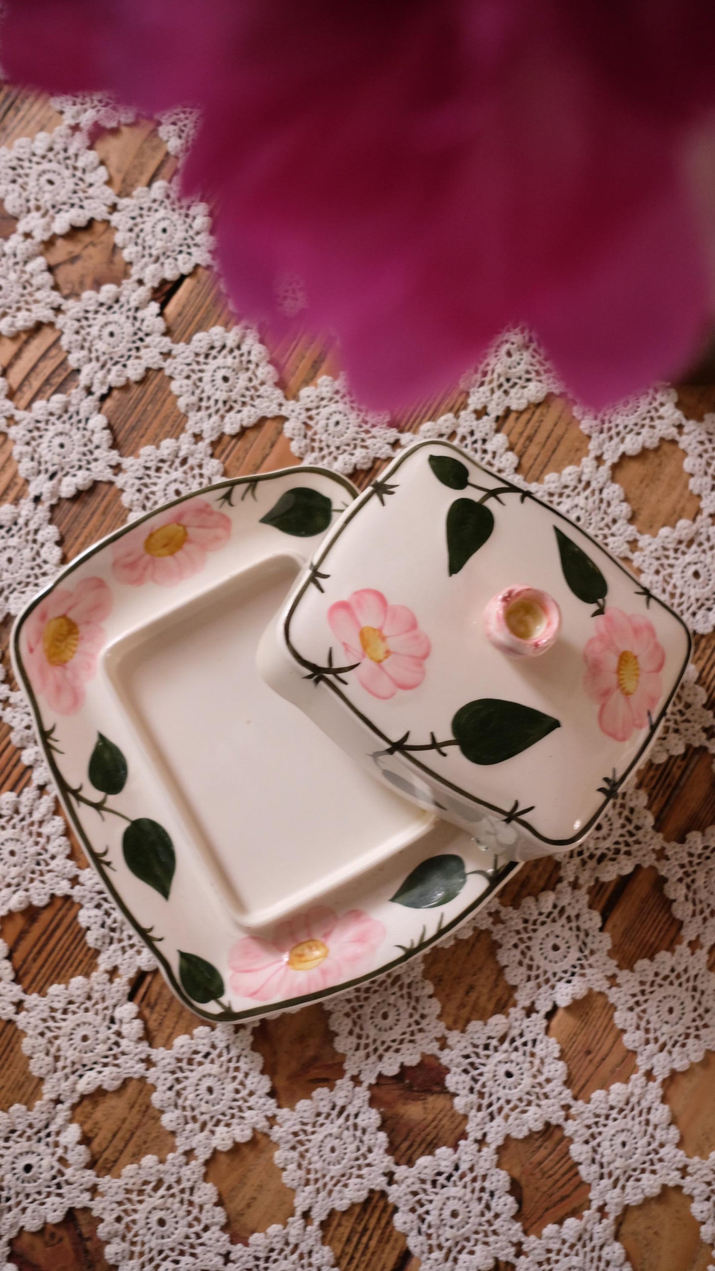 Beurrier Villeroy&Boch vintage modèle wild flowers