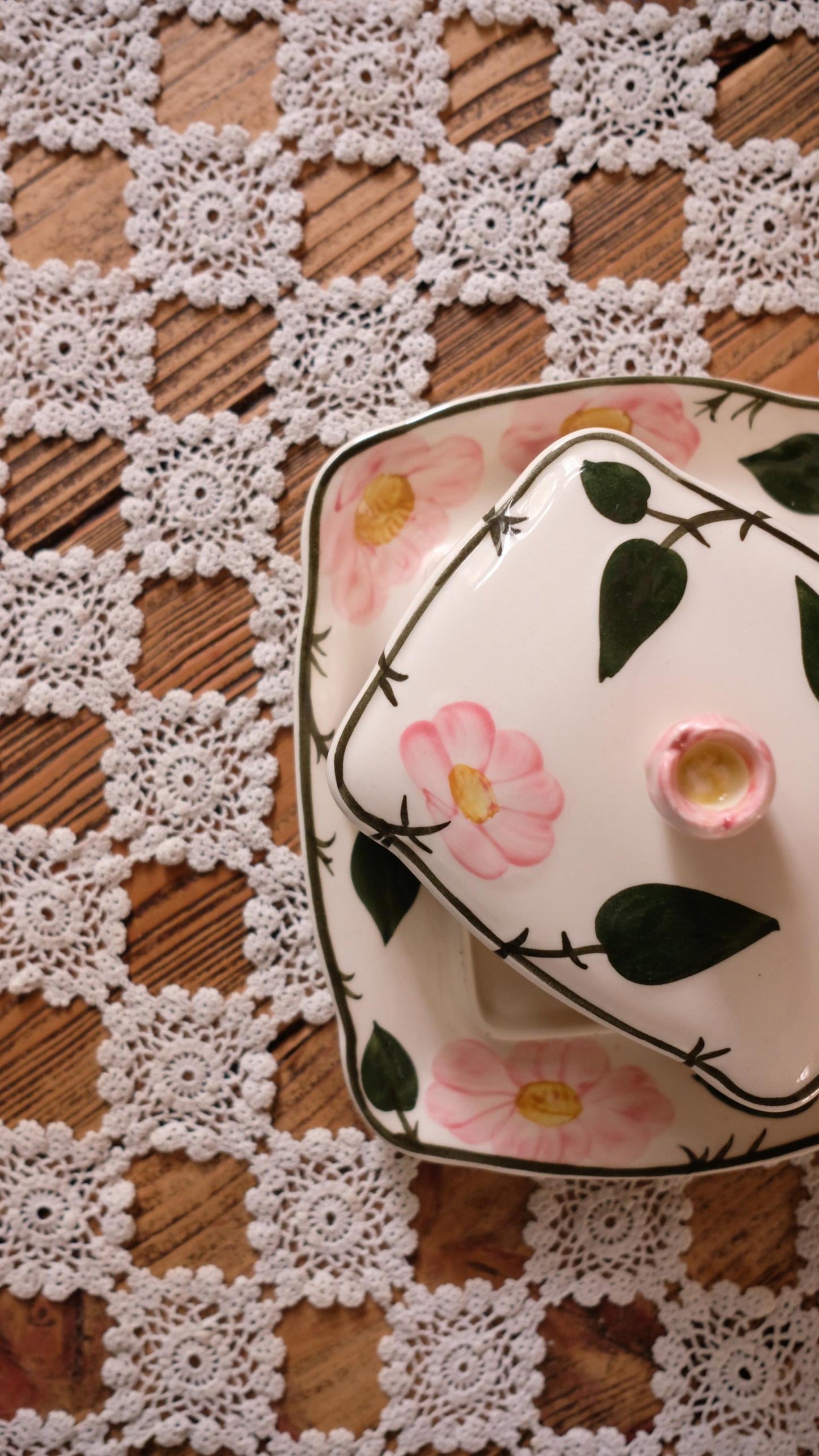 Beurrier Villeroy&Boch vintage modèle wild flowers