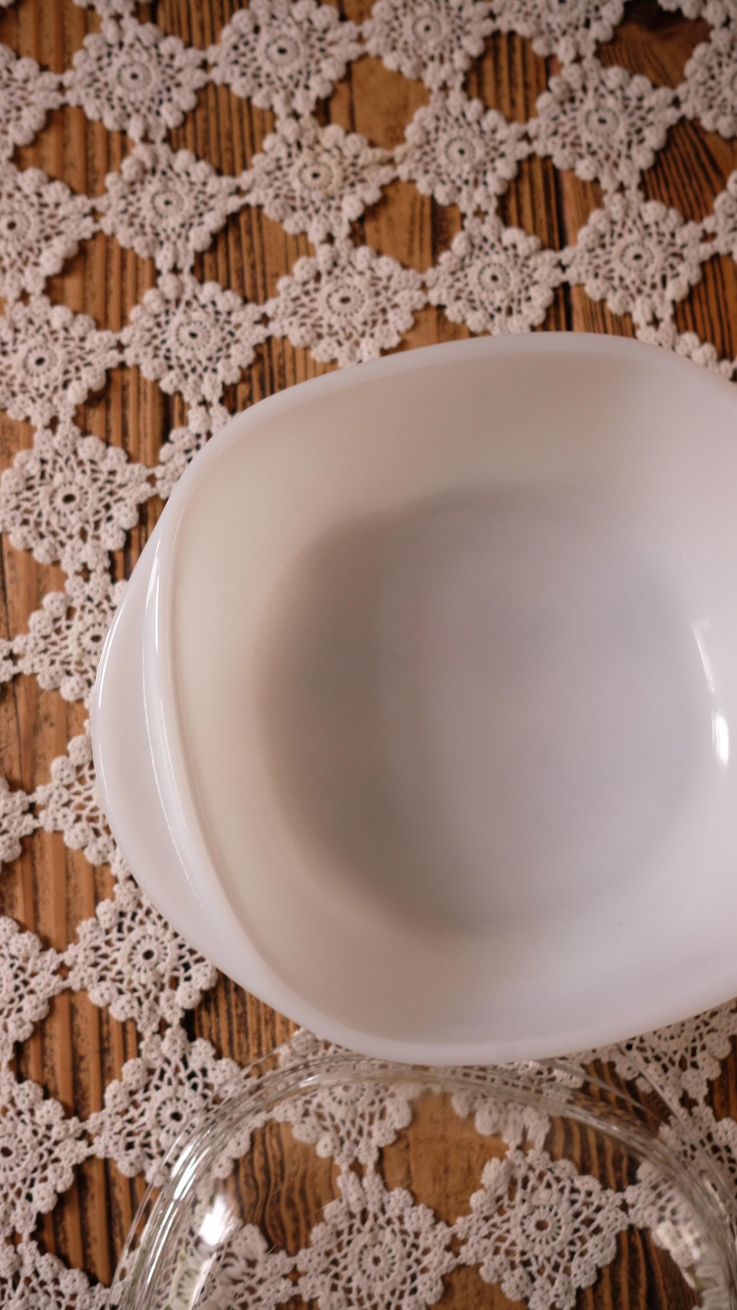 Plat en pyrex vintage Pyrorey