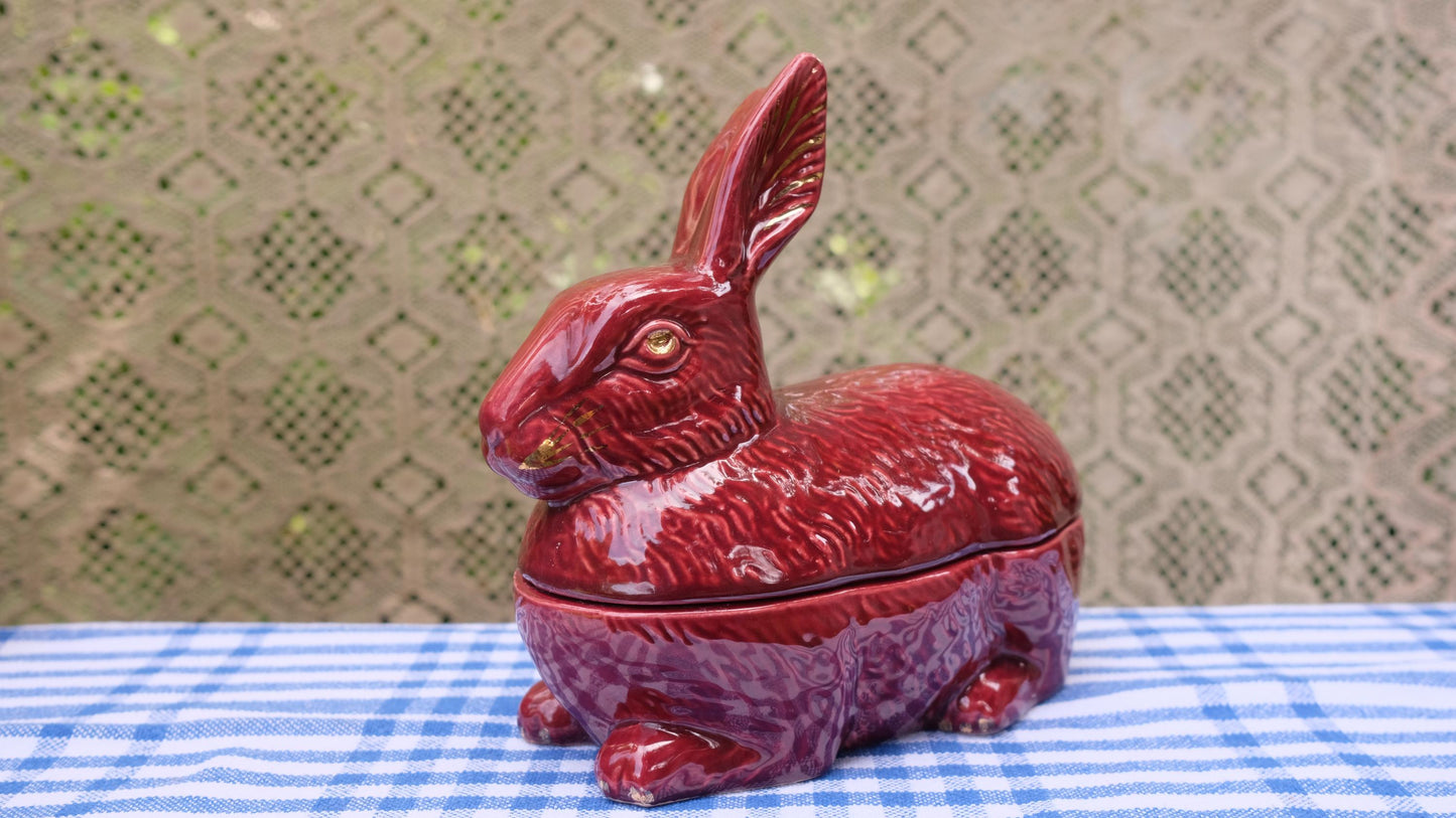 Terrine Caugant vintage en forme de lapin, modèle rare