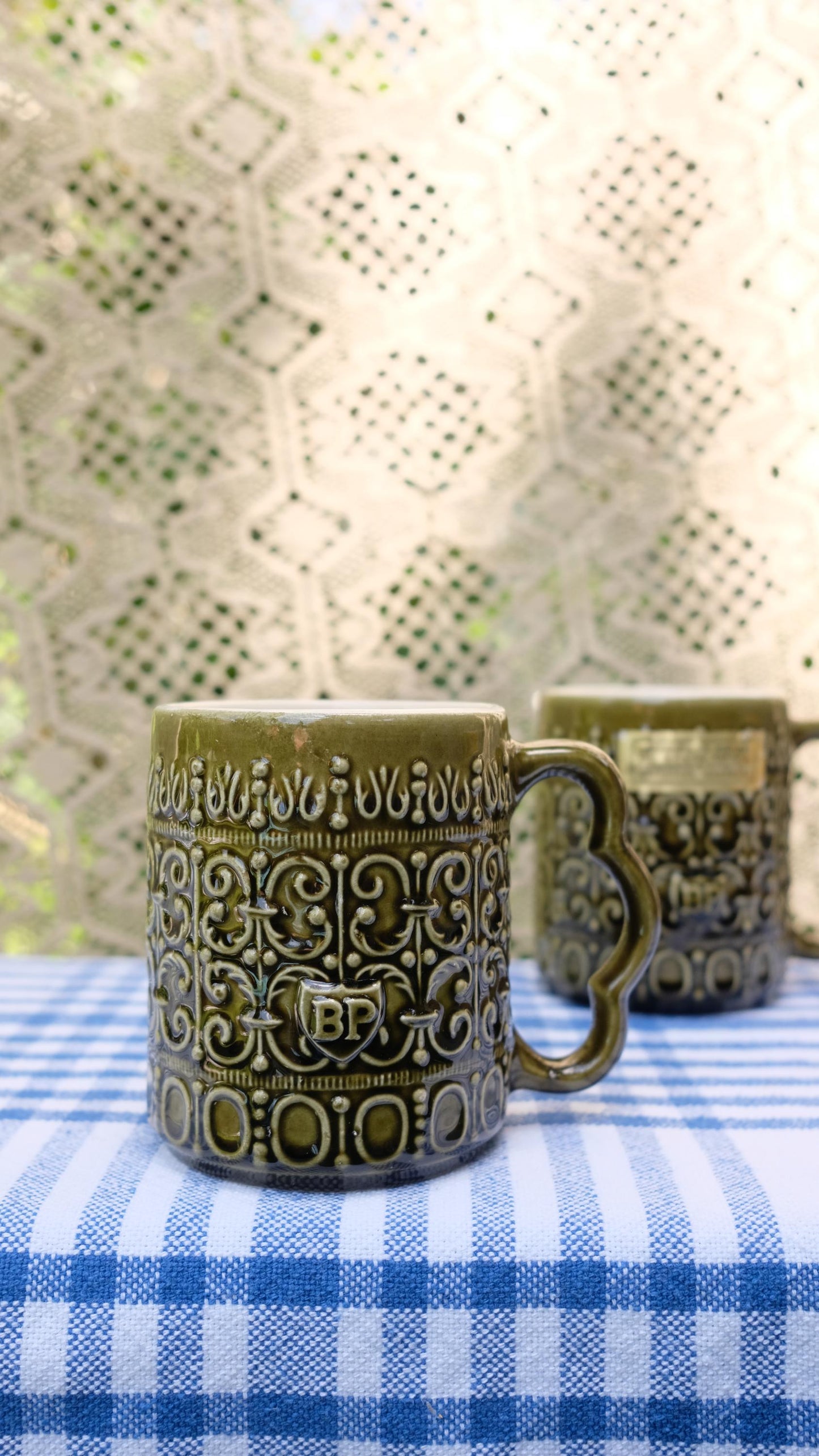 Lot de deux tasse publicitaires BP vintage made in Portugal